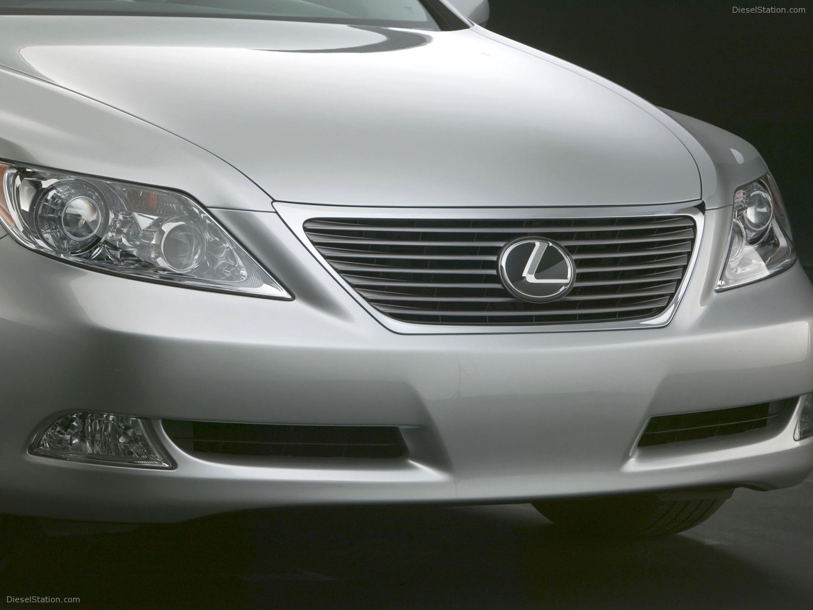 Lexus LS460