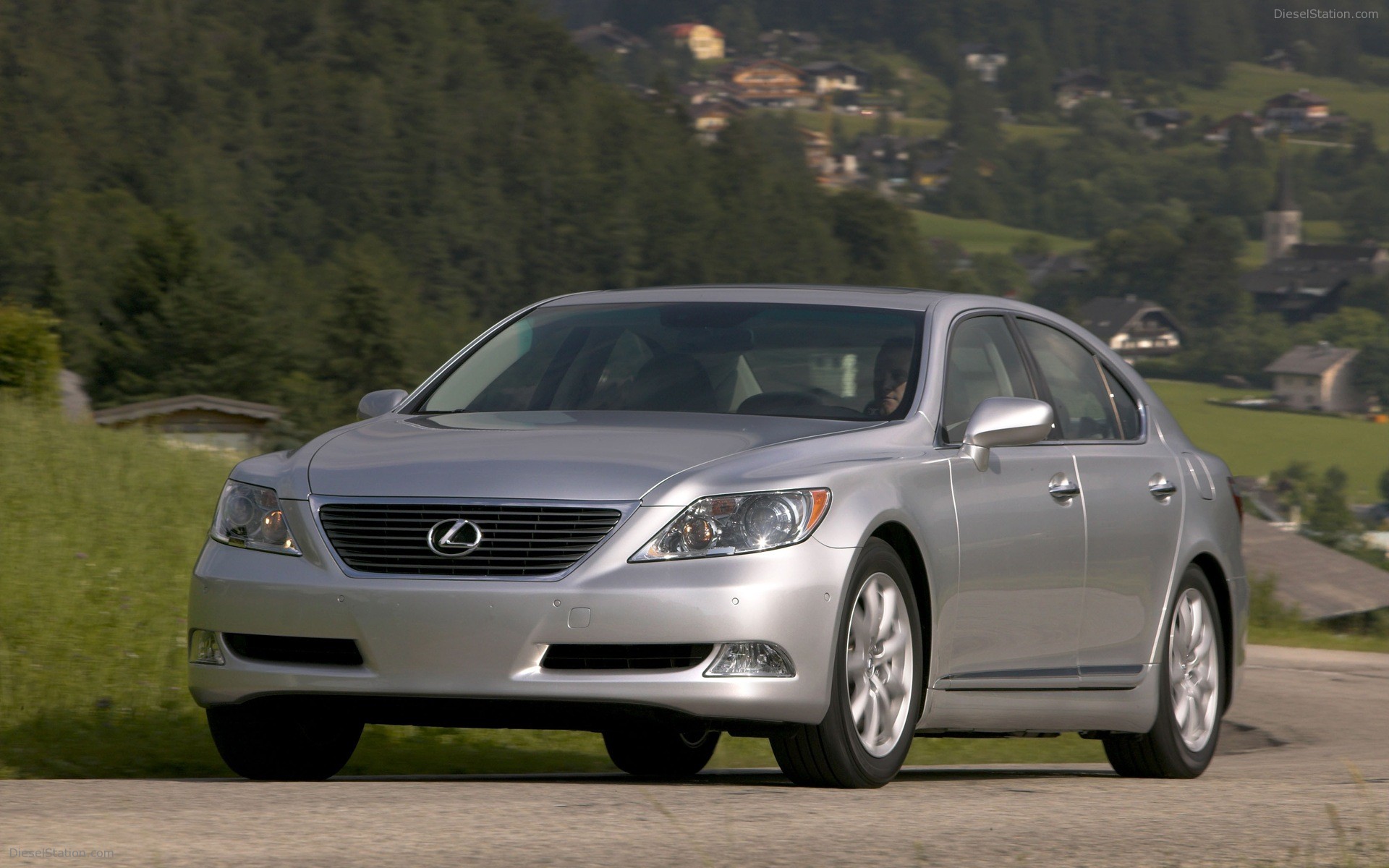Lexus LS460