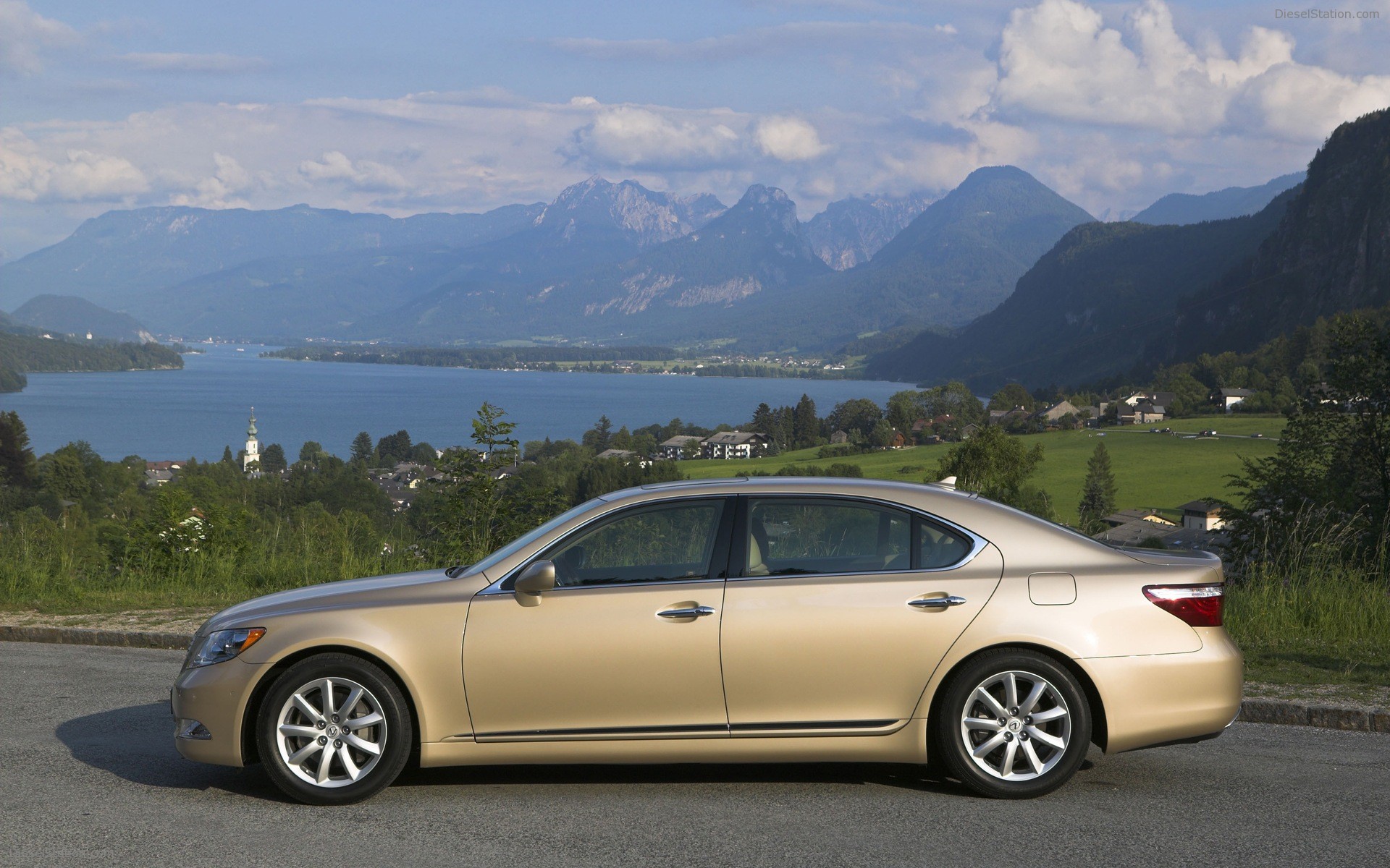 Lexus LS460