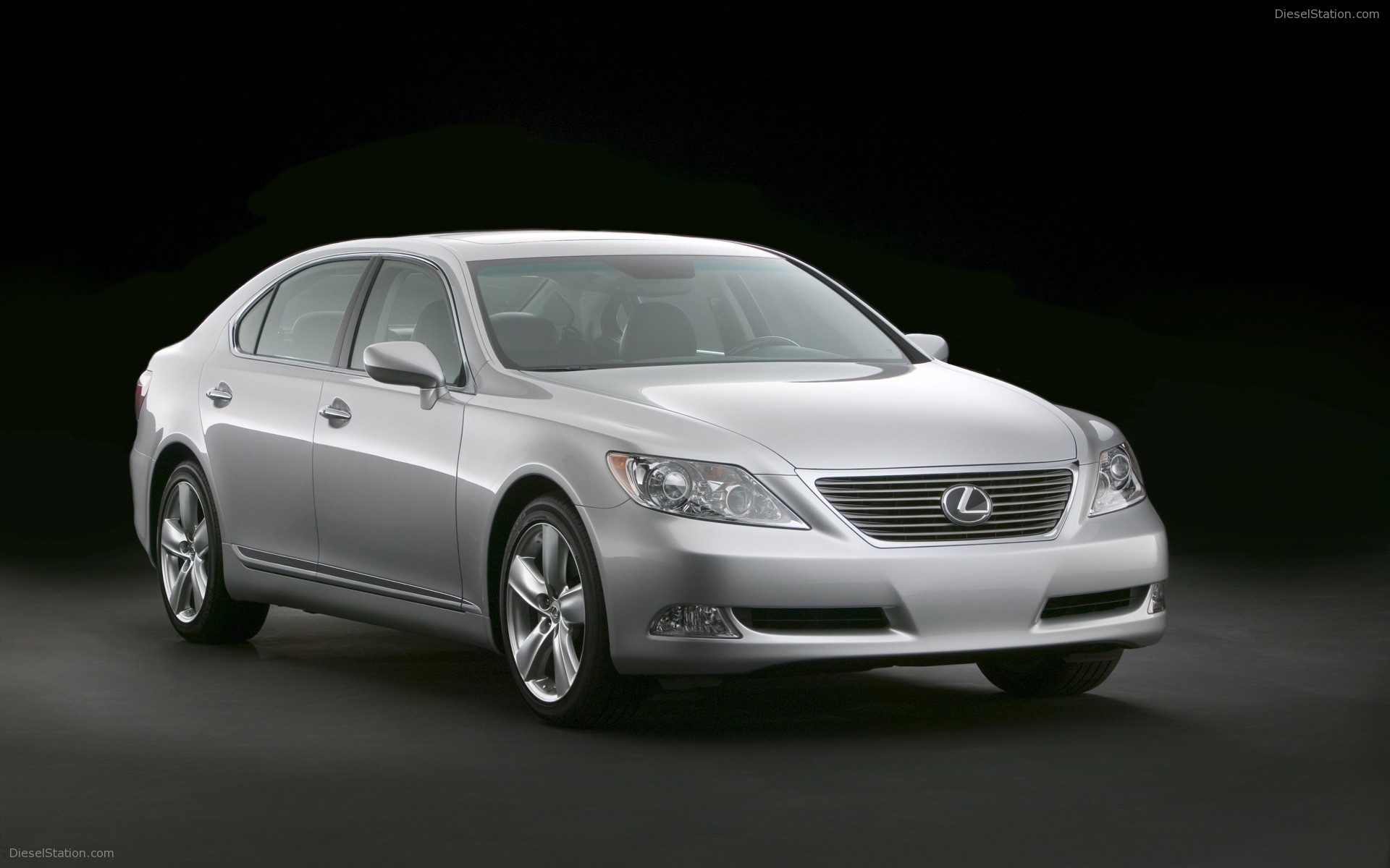Lexus LS460