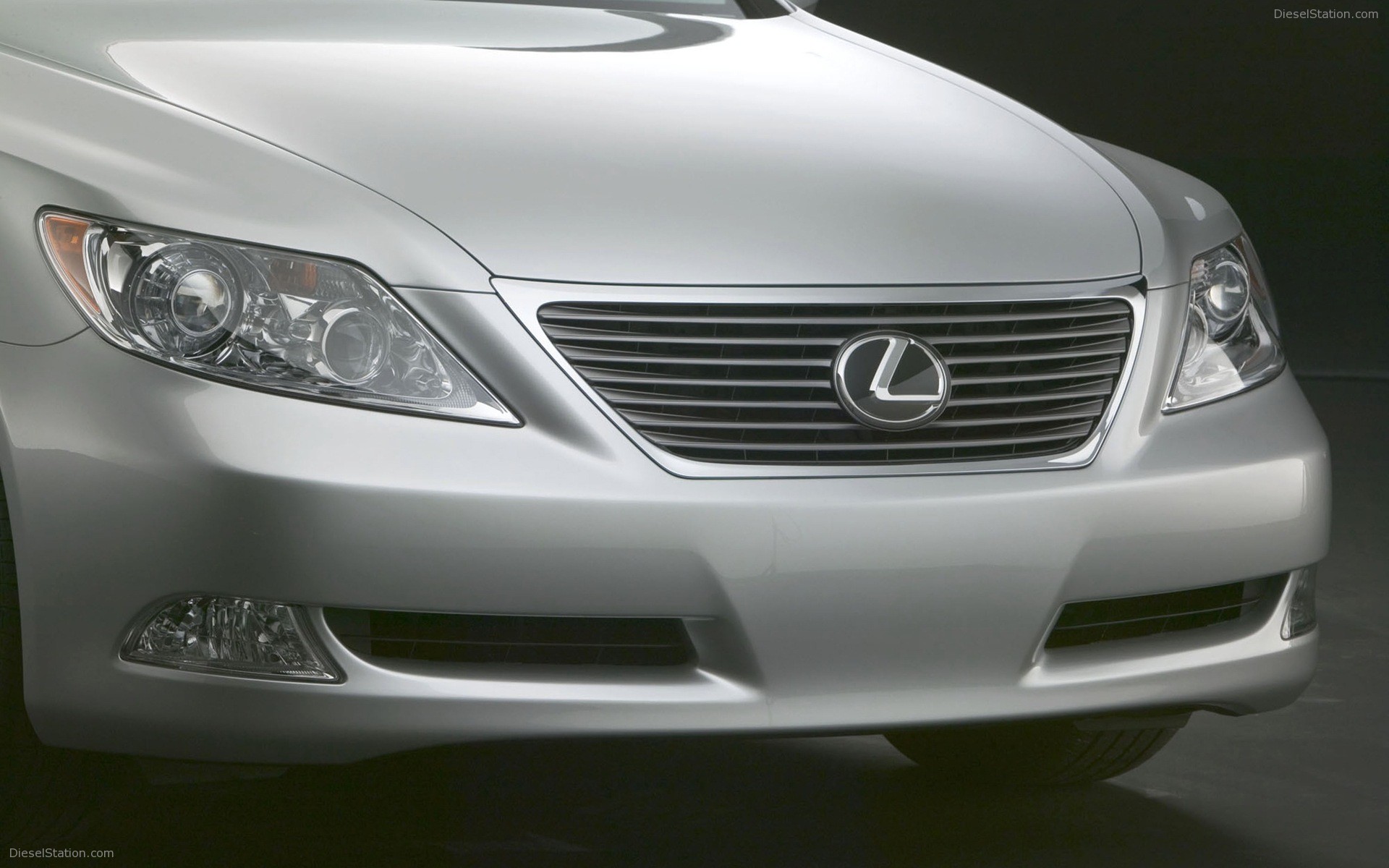 Lexus LS460