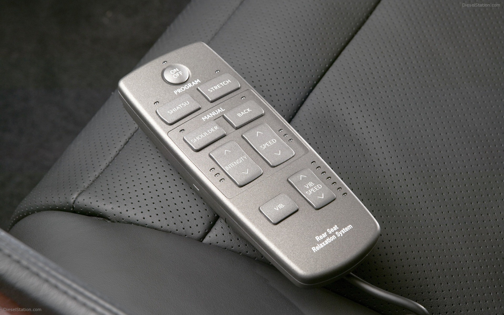 Lexus LS460