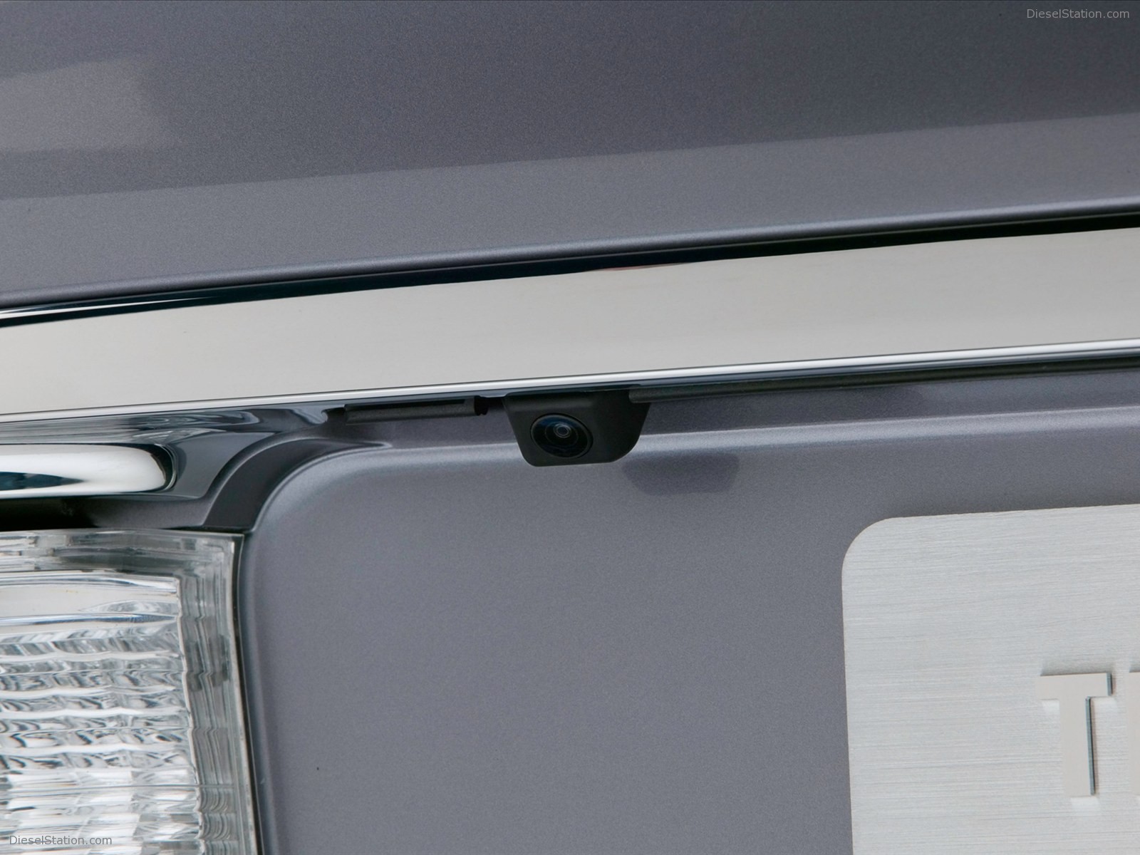 Lexus LX 570 2011