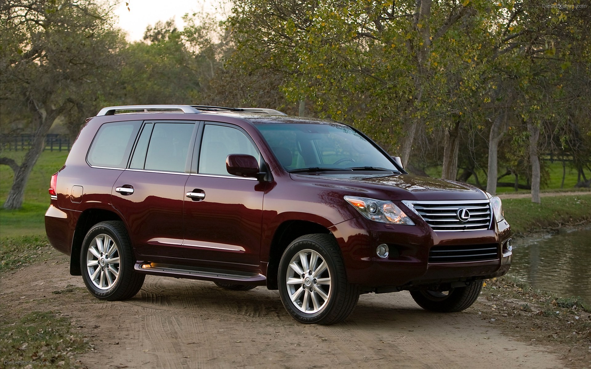 Lexus LX 570 2011