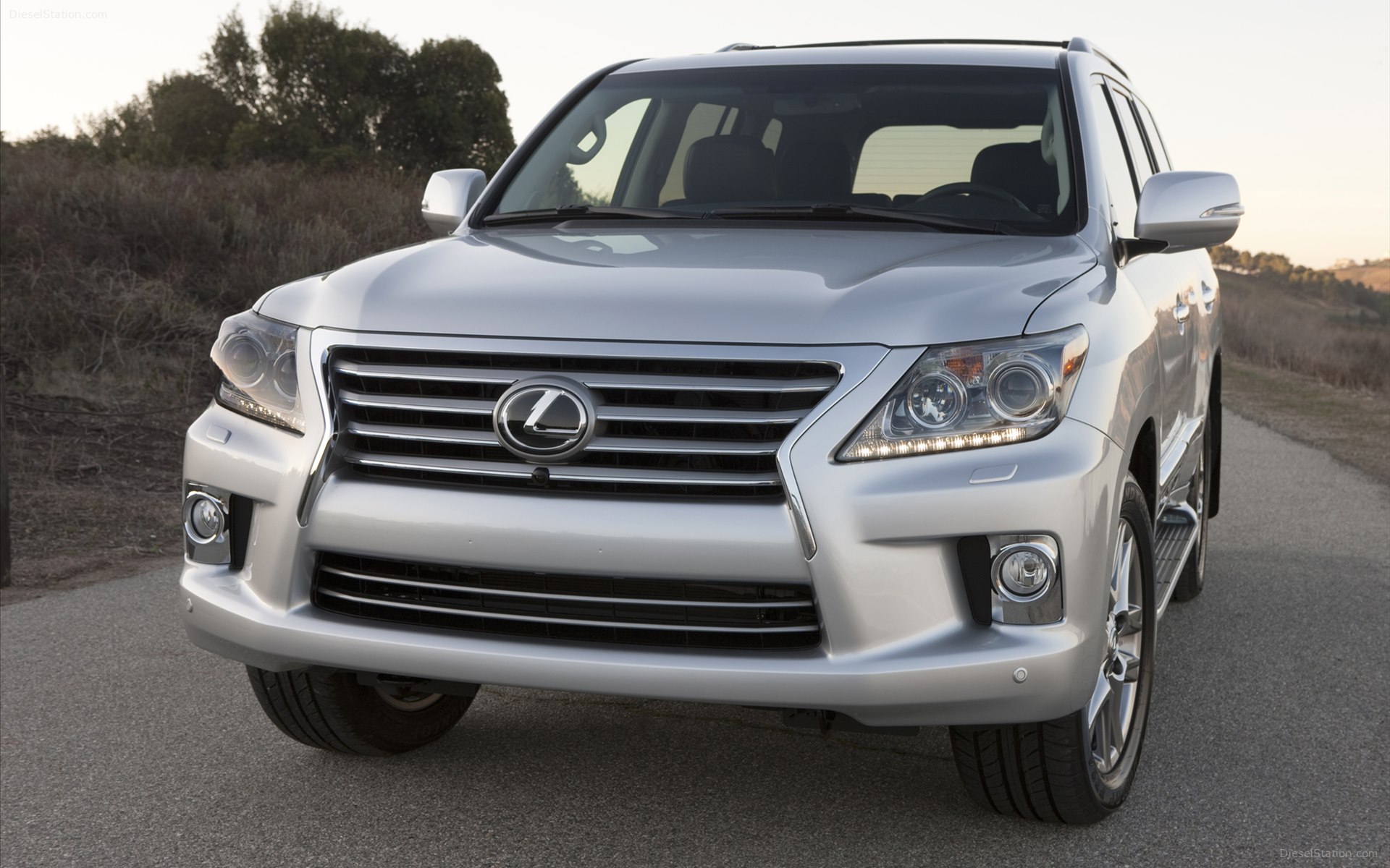 Lexus LX 570 2015