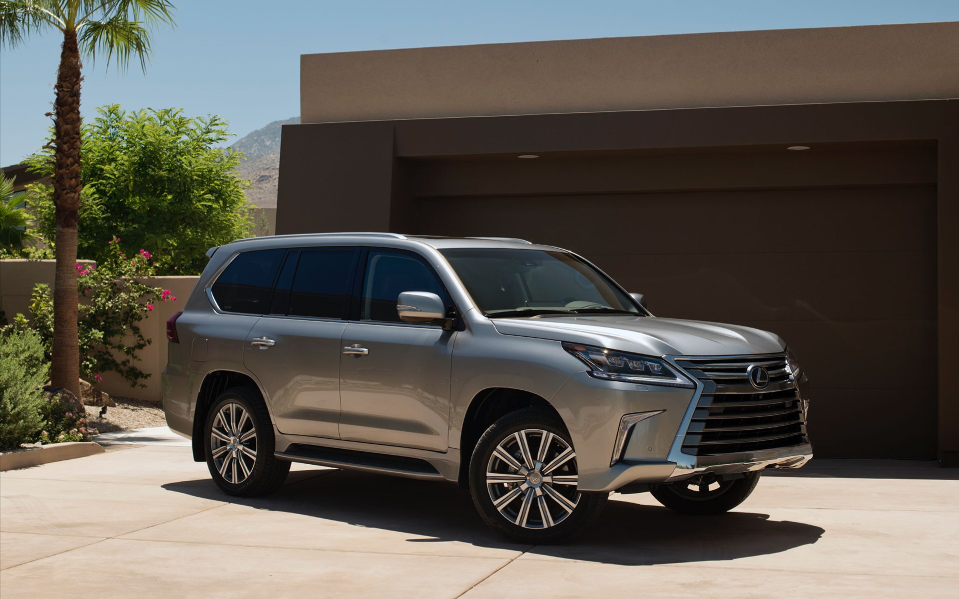 Lexus LX 570 2016