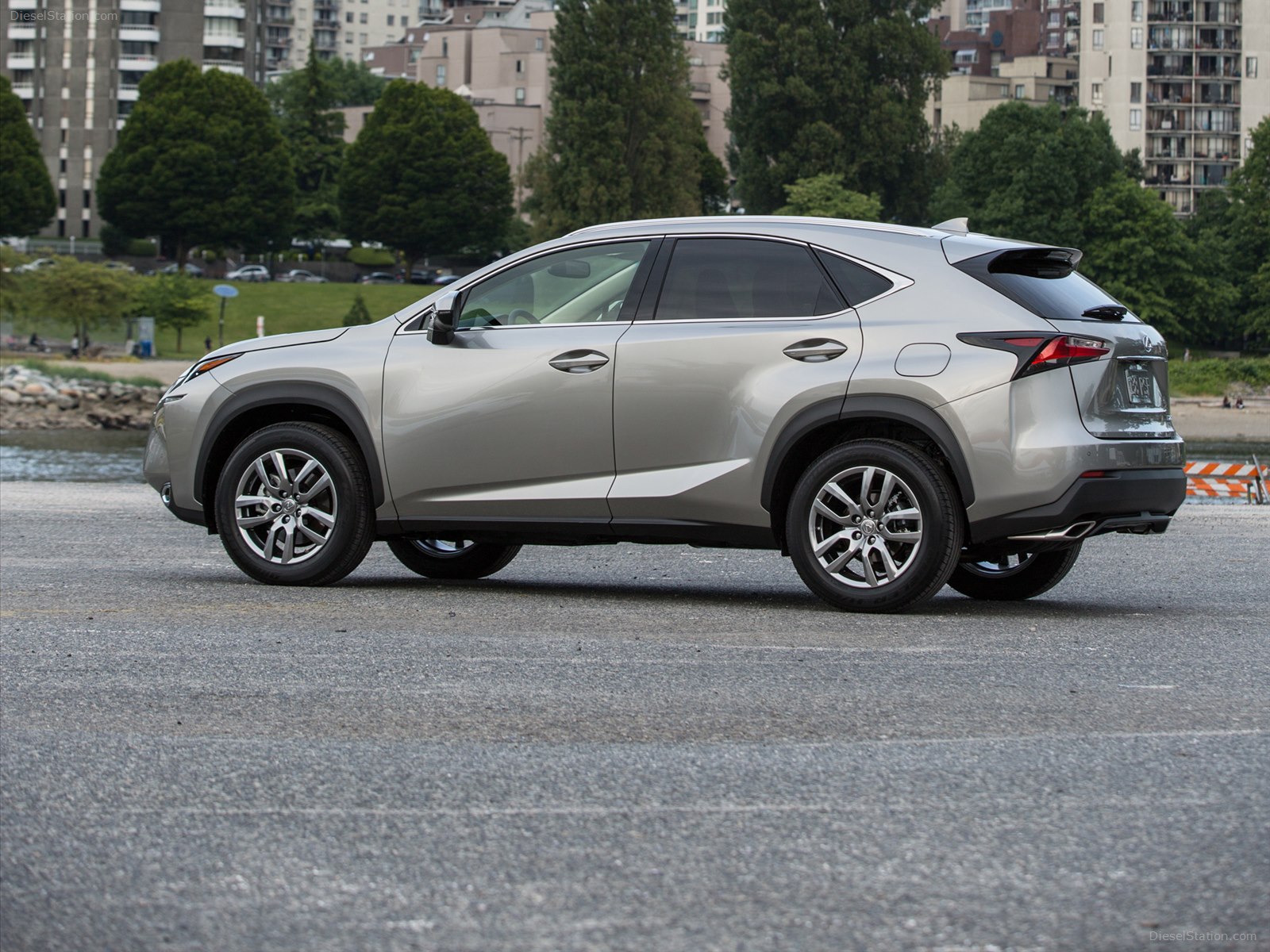 Lexus NX 200t 2015