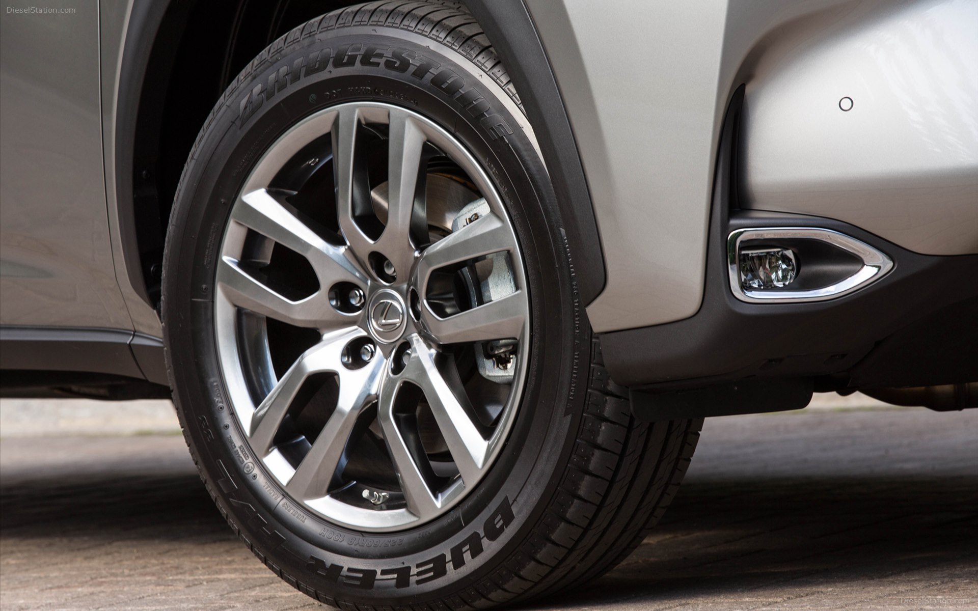 Lexus NX 200t 2015