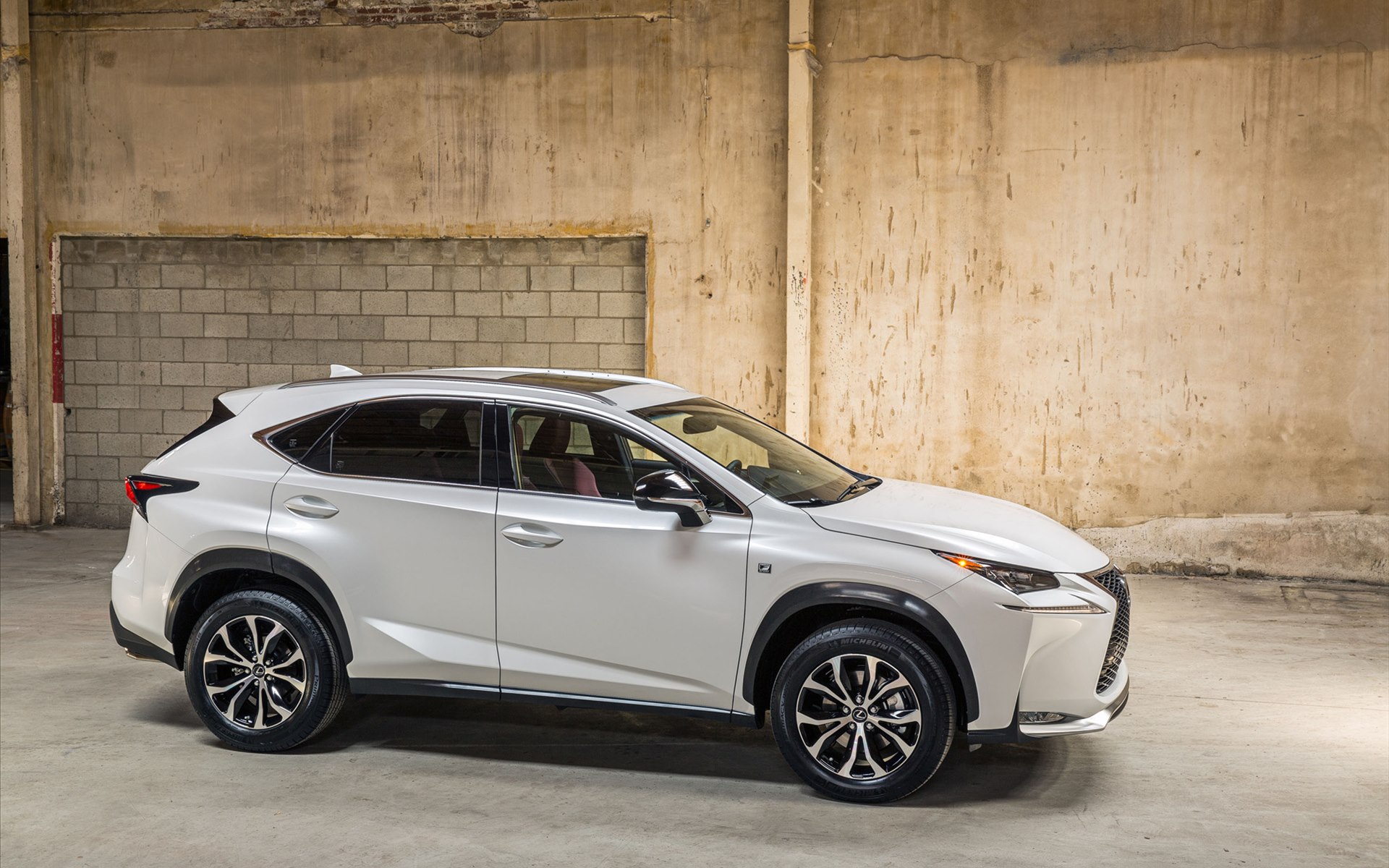 Lexus NX 200t F Sport 2015