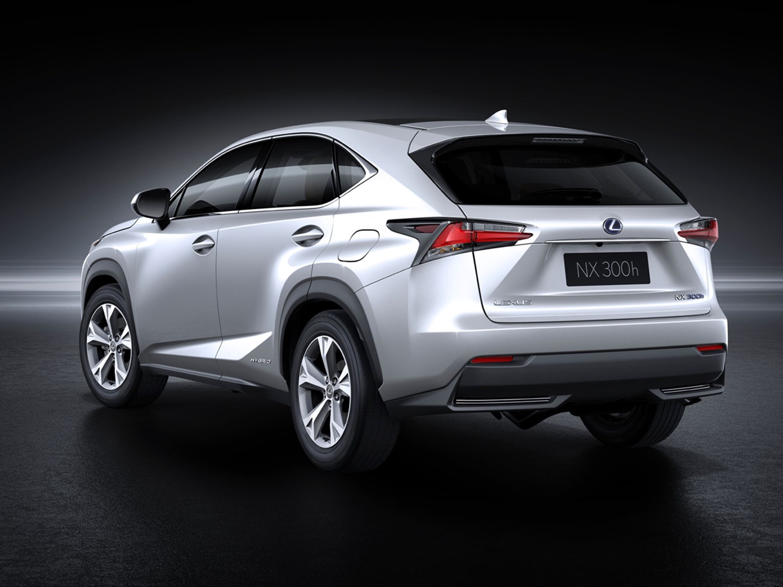 Lexus NX 300h 2015