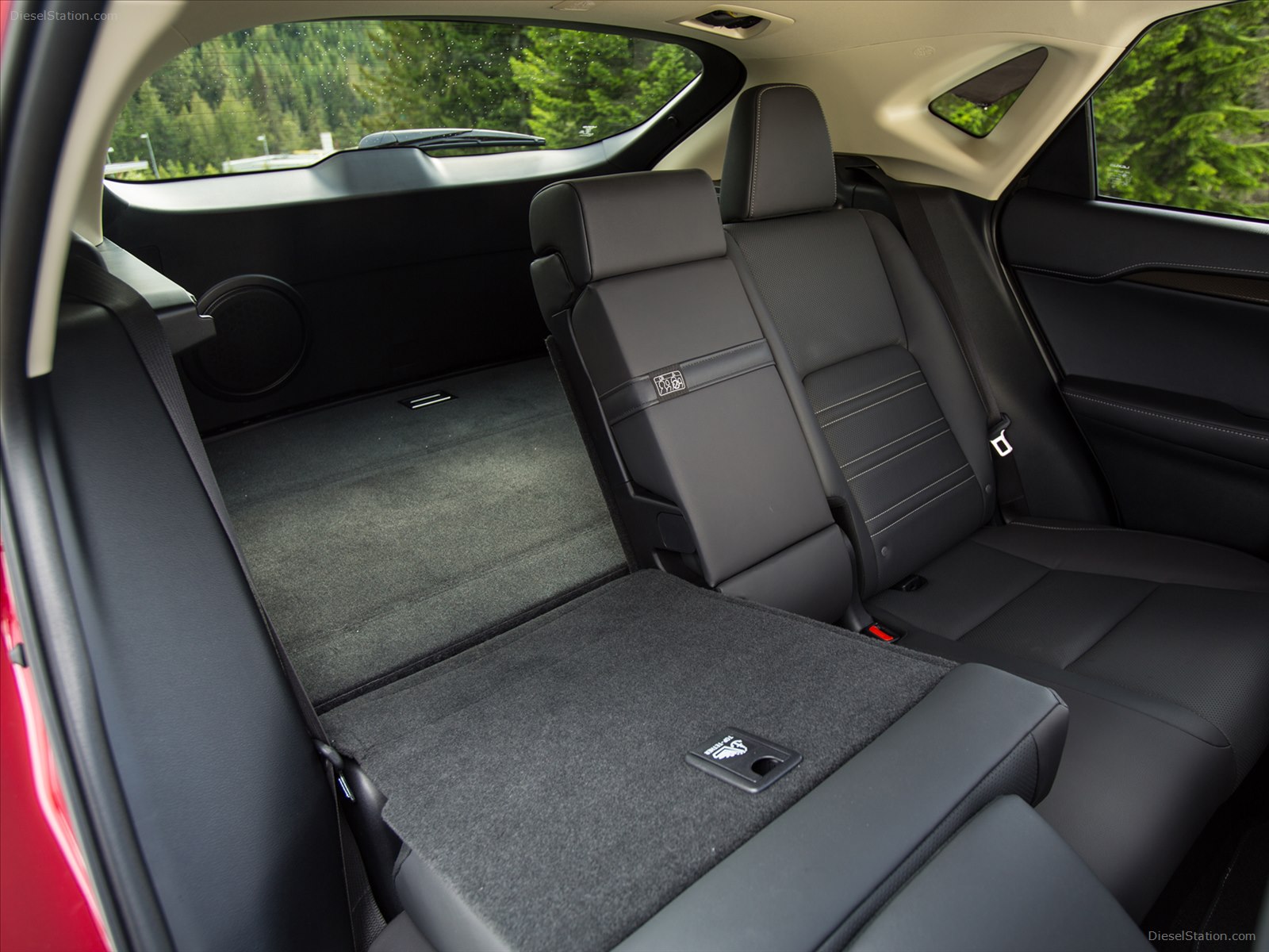 Lexus NX 300h 2015