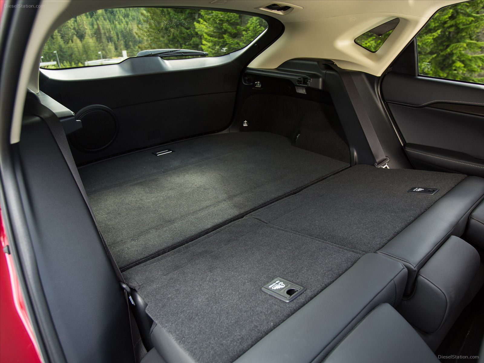 Lexus NX 300h 2015