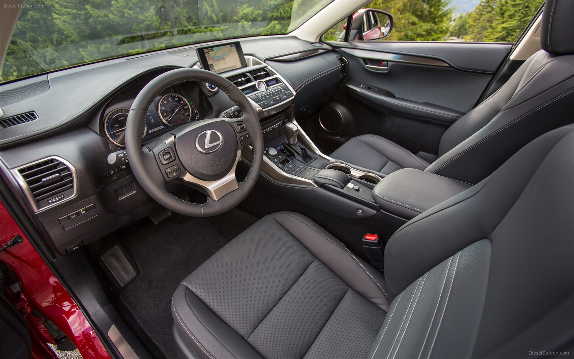 Lexus NX 300h 2015