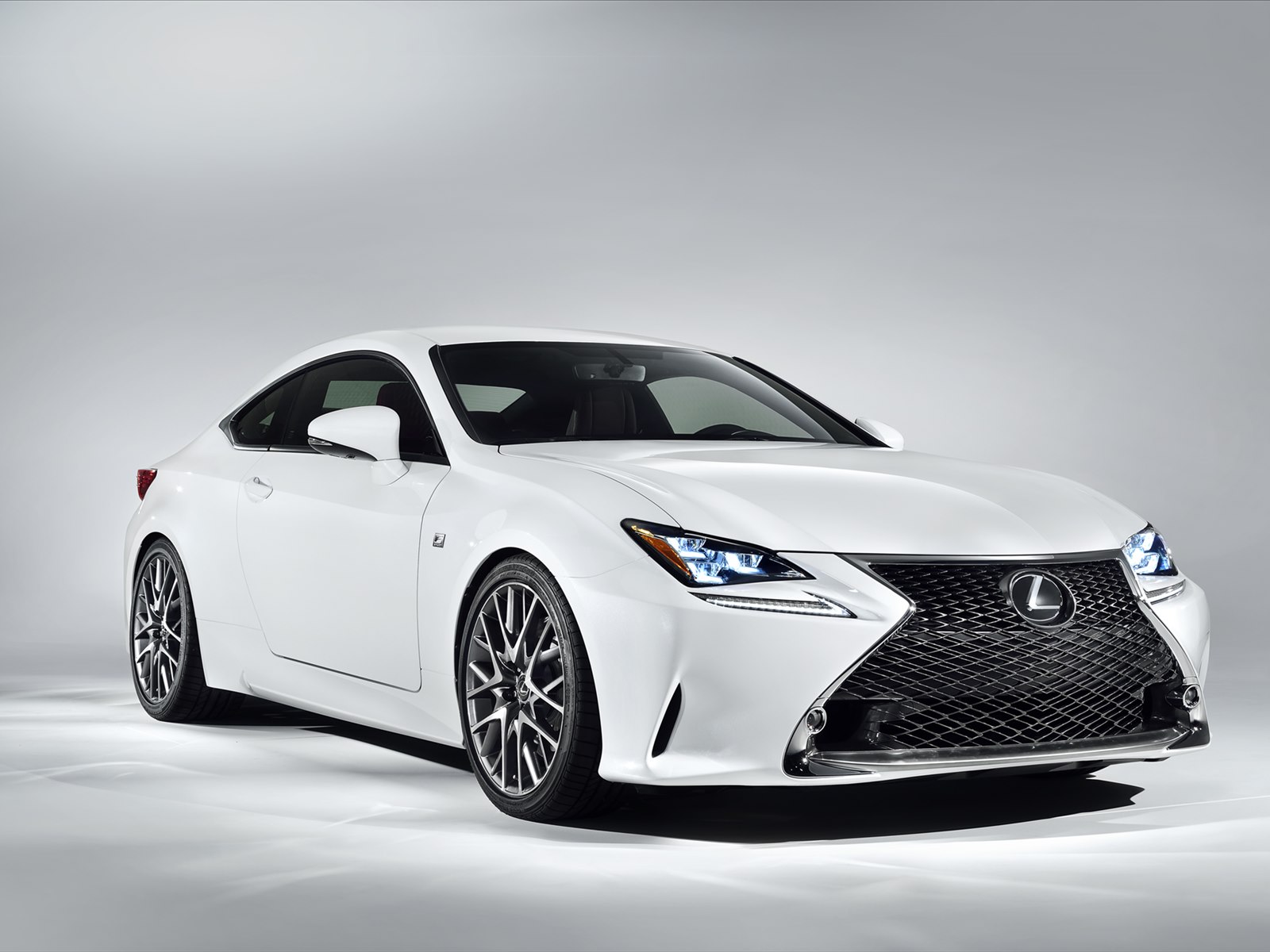 Lexus RC F Sport 2015