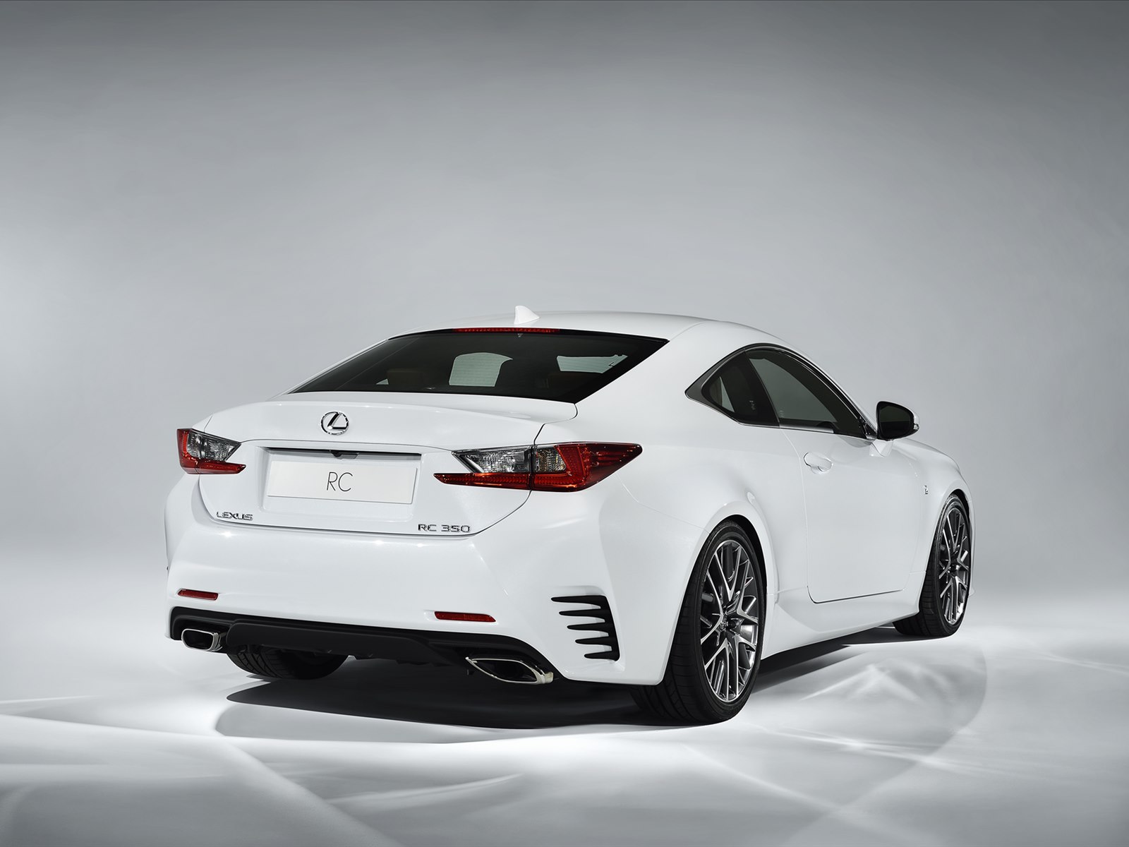 Lexus RC F Sport 2015