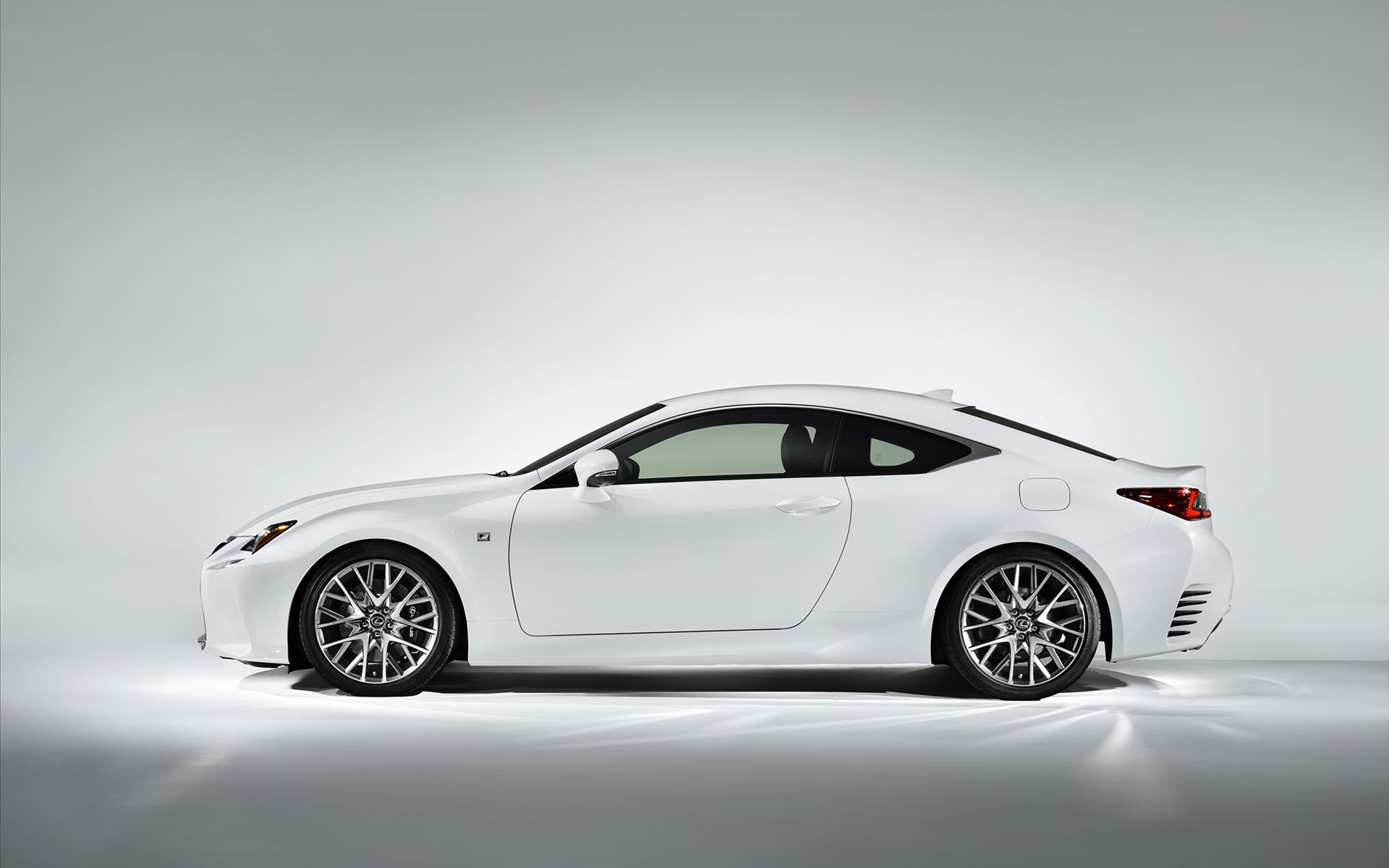 Lexus RC F Sport 2015