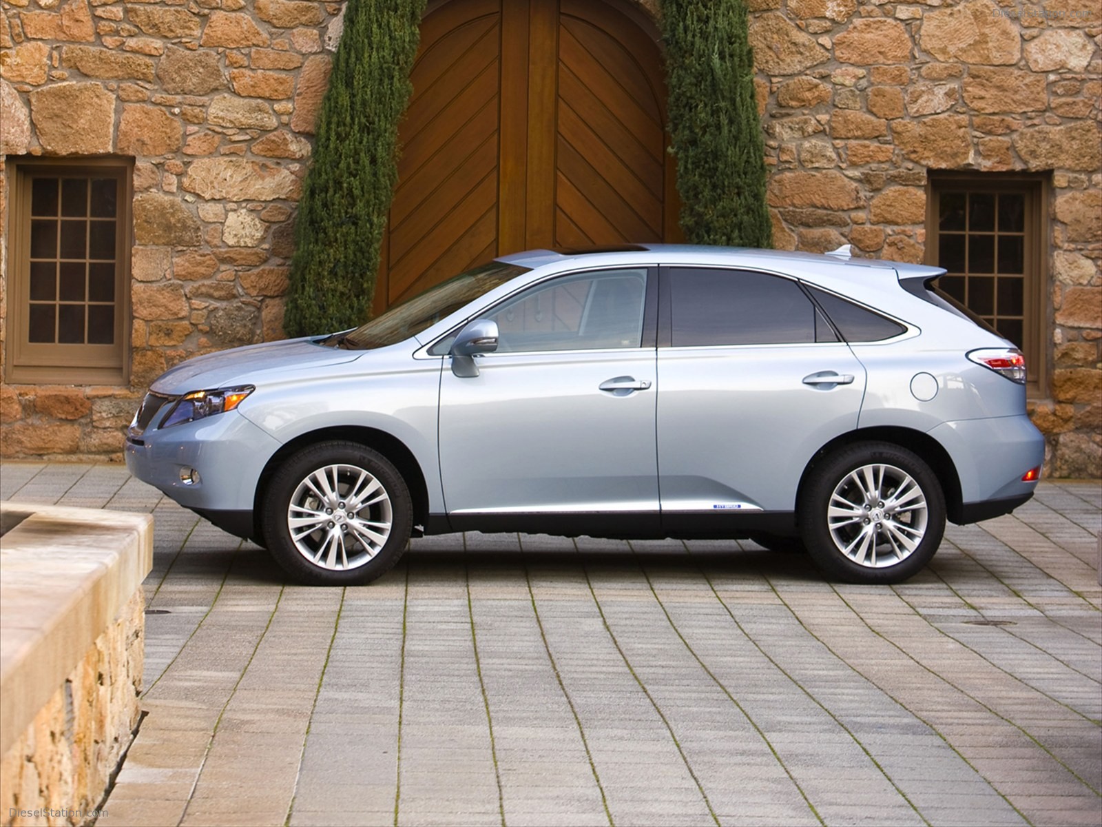 Lexus RX 450h 2011