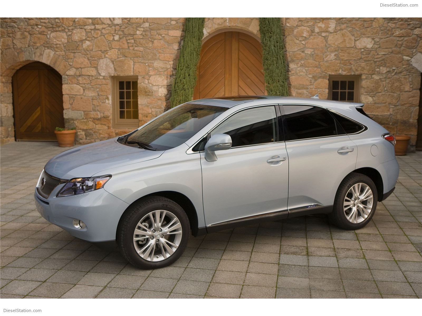 Lexus RX 450h 2011