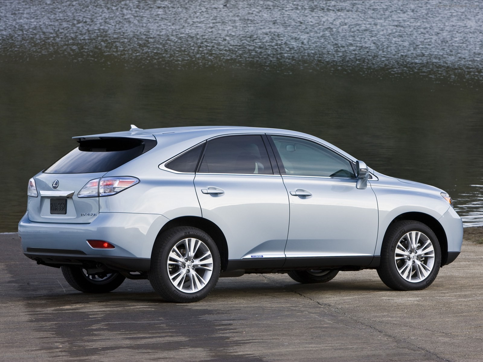 Lexus RX 450h 2011