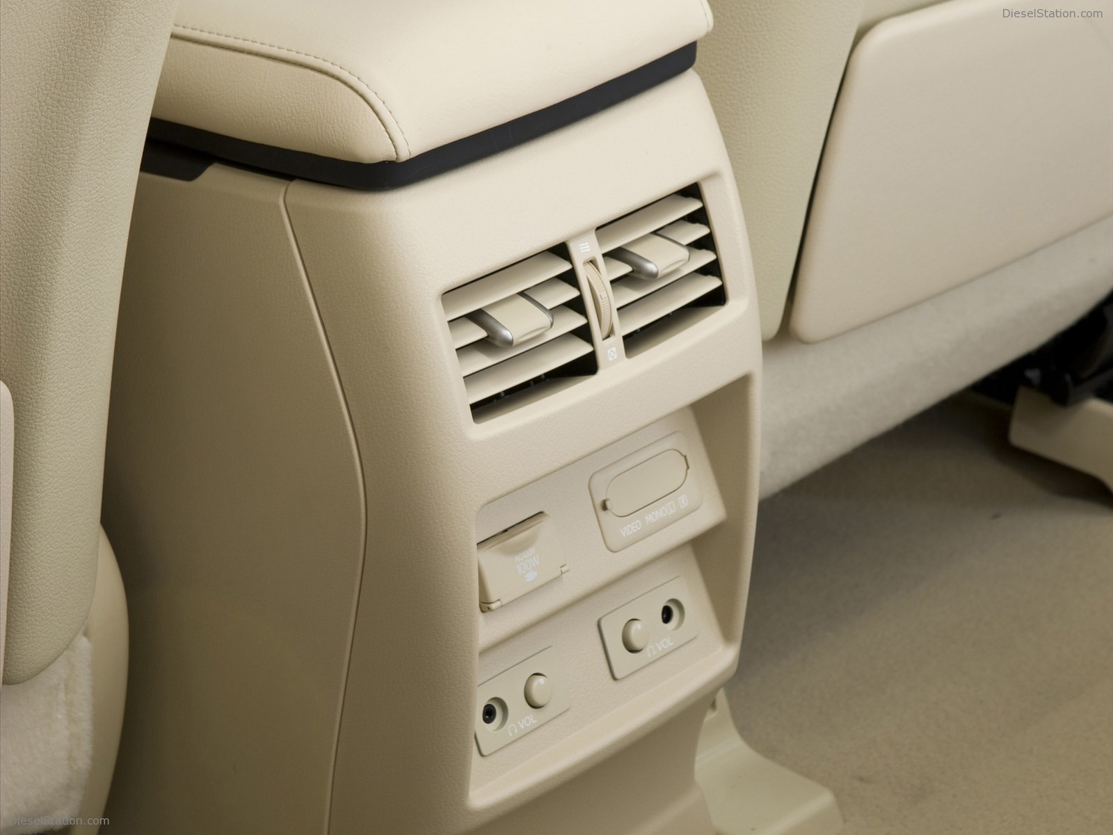 Lexus RX 450h 2011