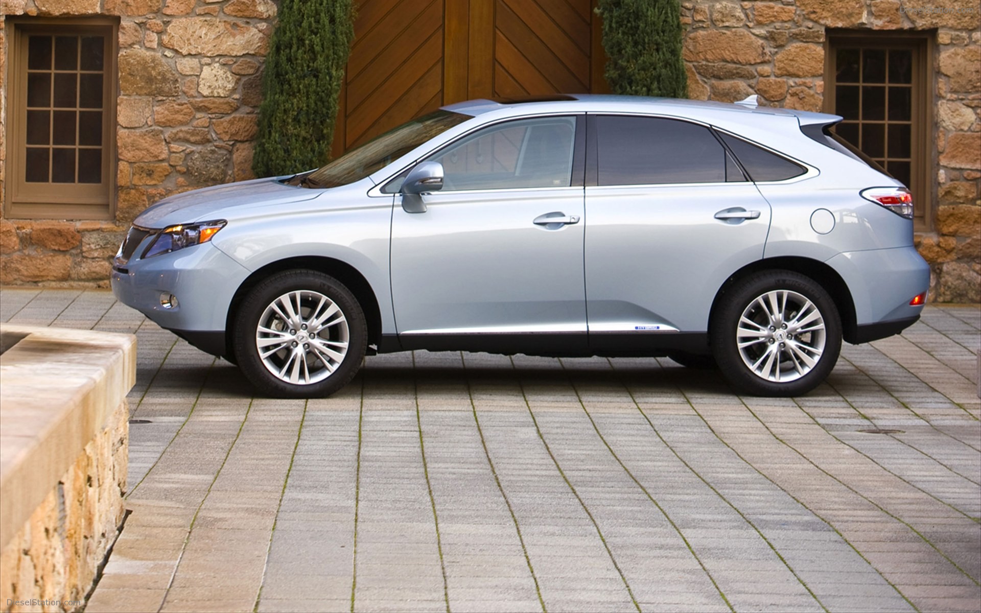 Lexus RX 450h 2011