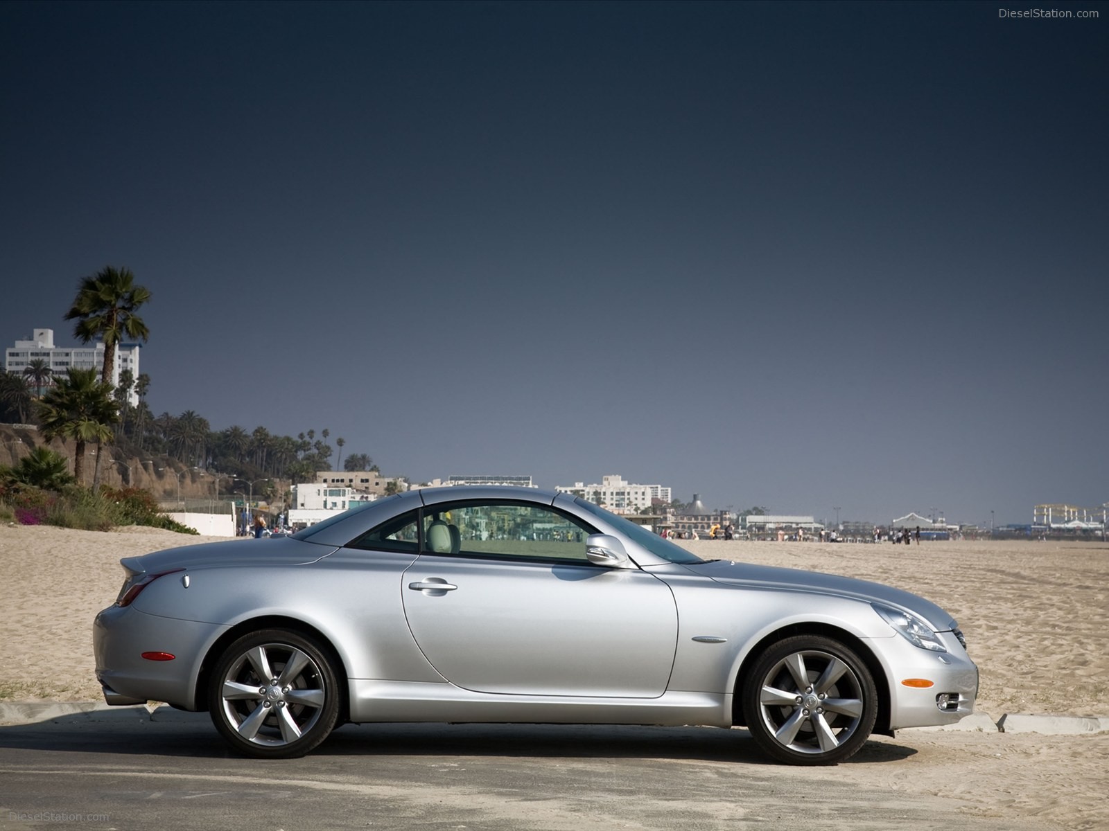 Lexus  SC 430 2010