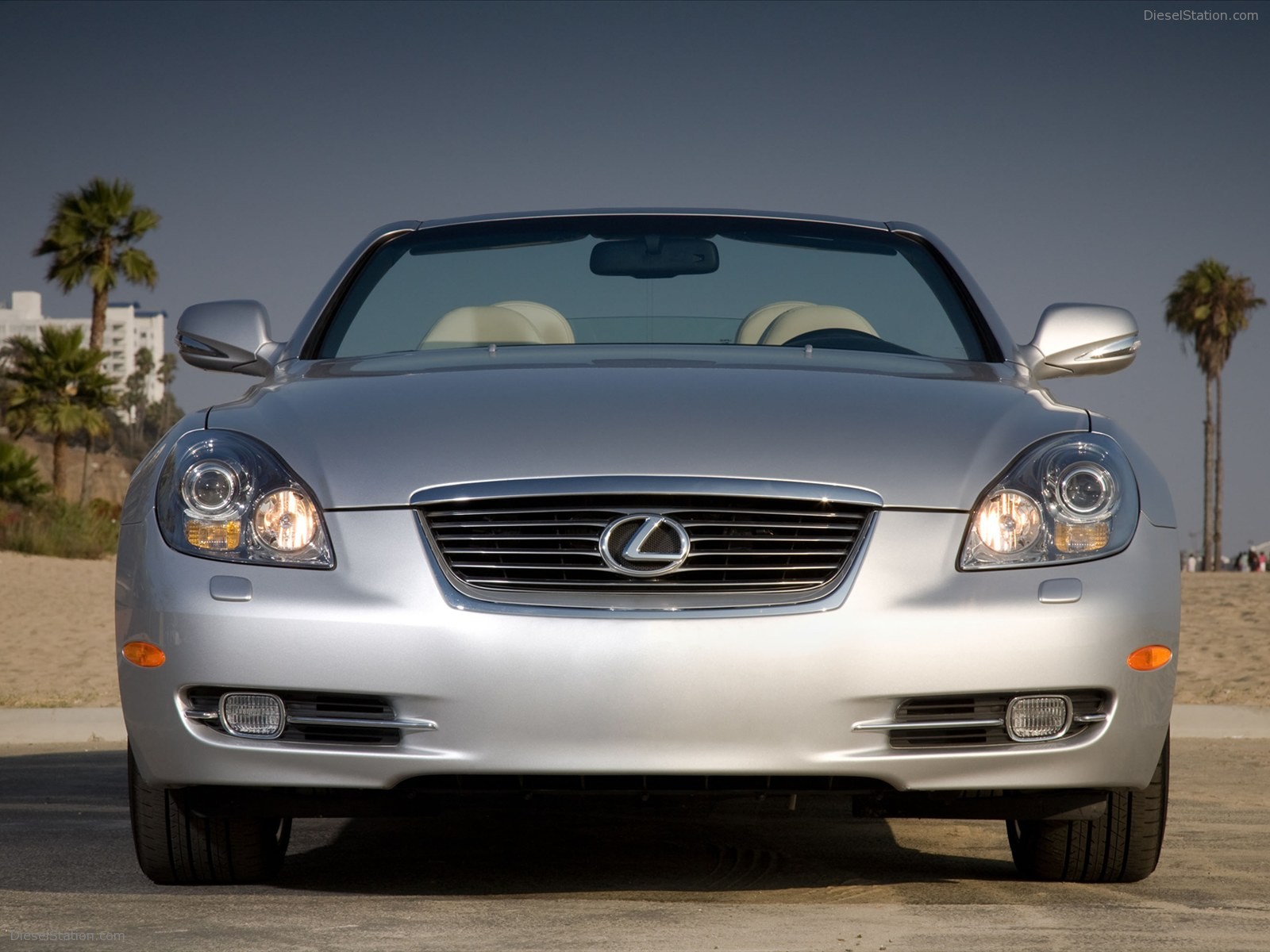 Lexus  SC 430 2010