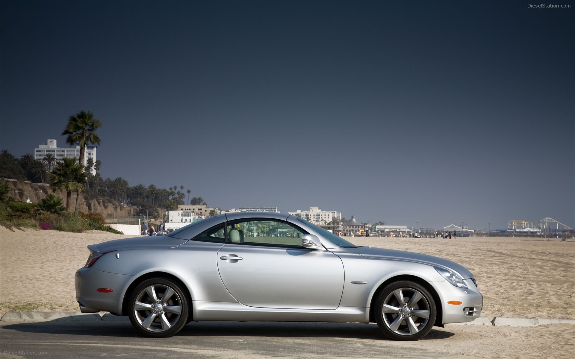 Lexus  SC 430 2010