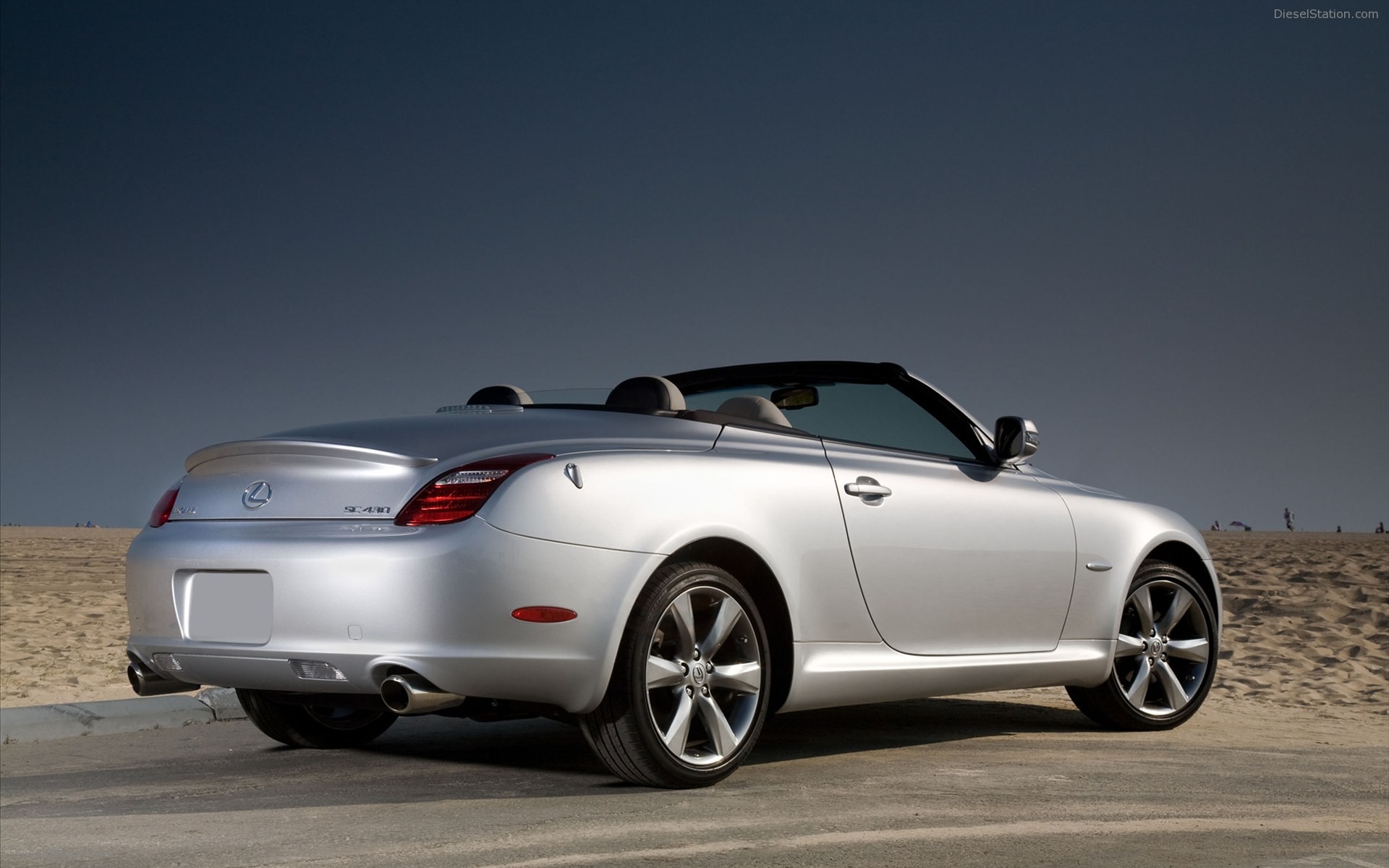 Lexus  SC 430 2010