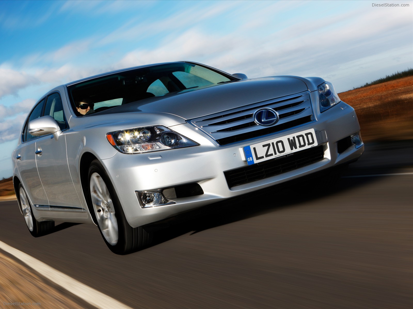 Lexus LS 600H 2010