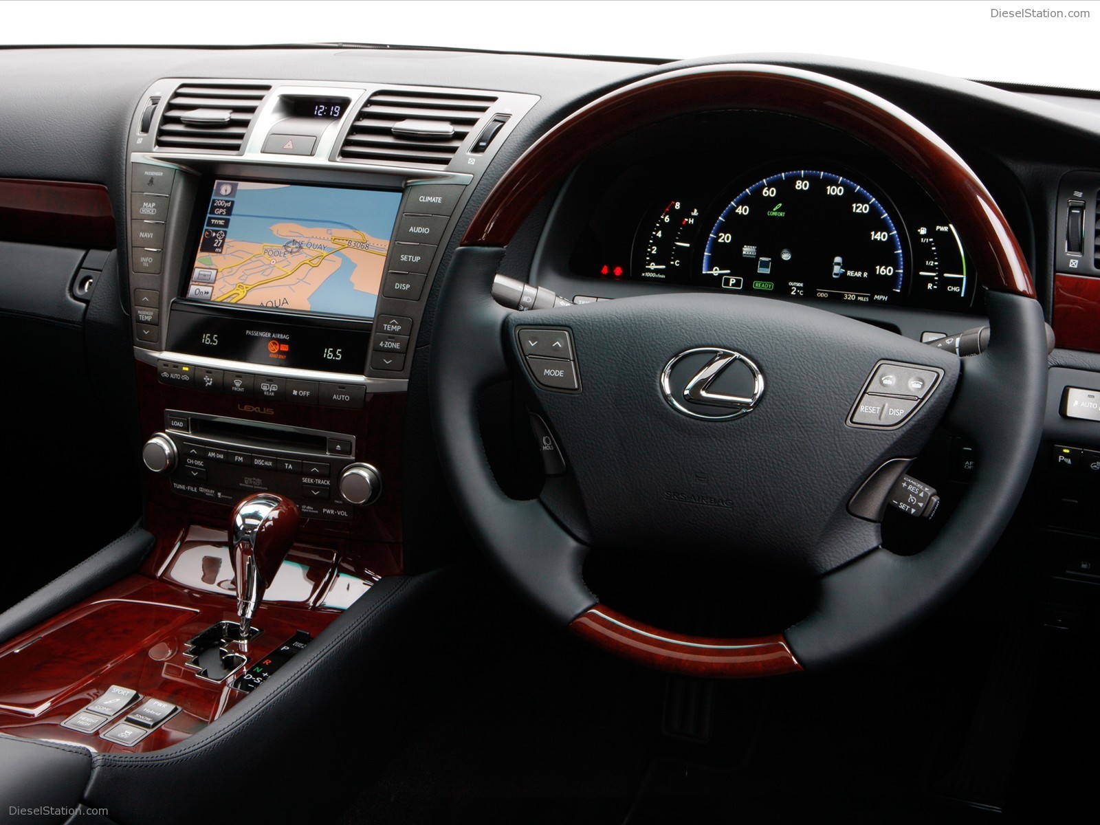 Lexus LS 600H 2010