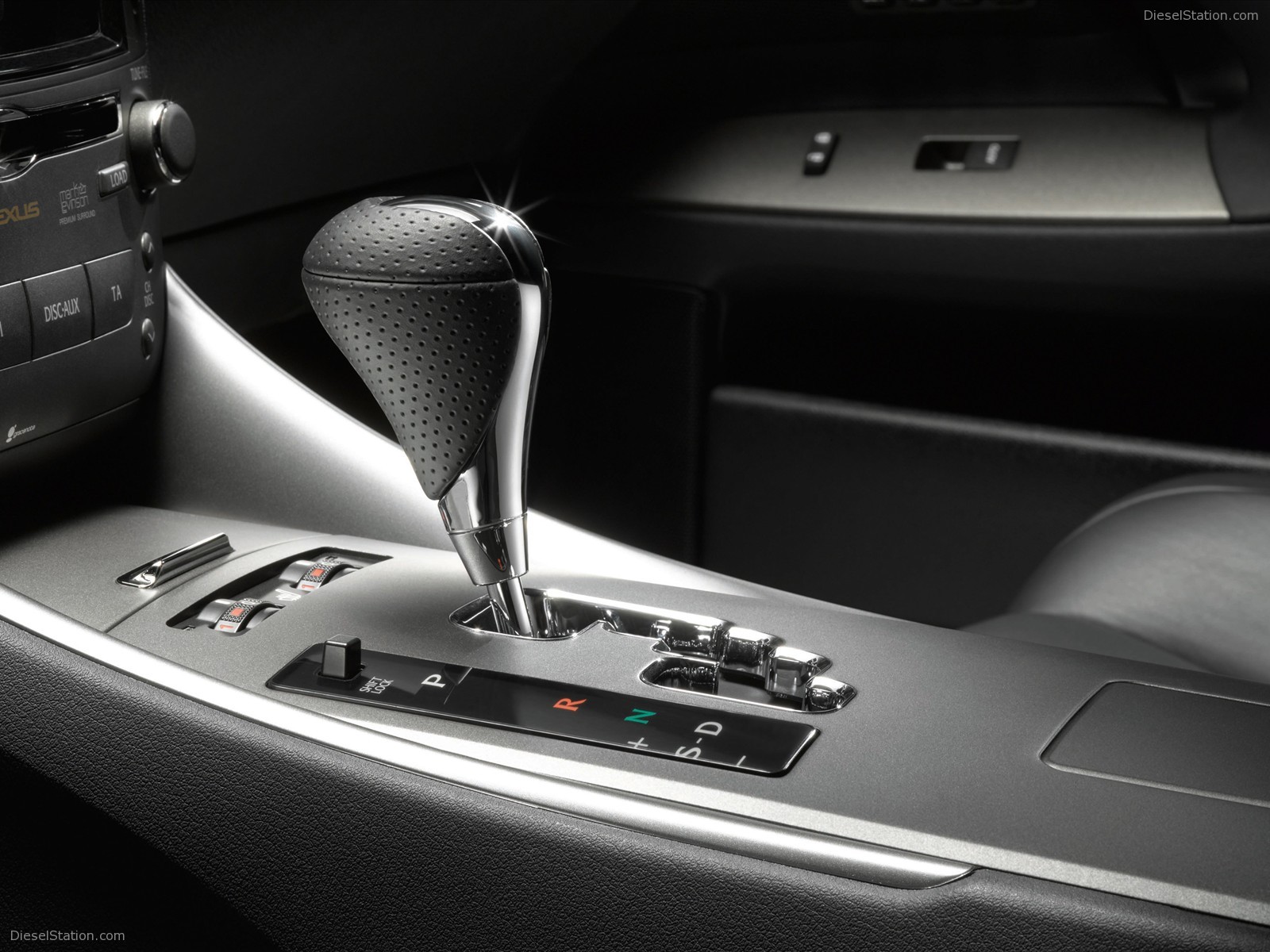 Lexus Revises The IS Range