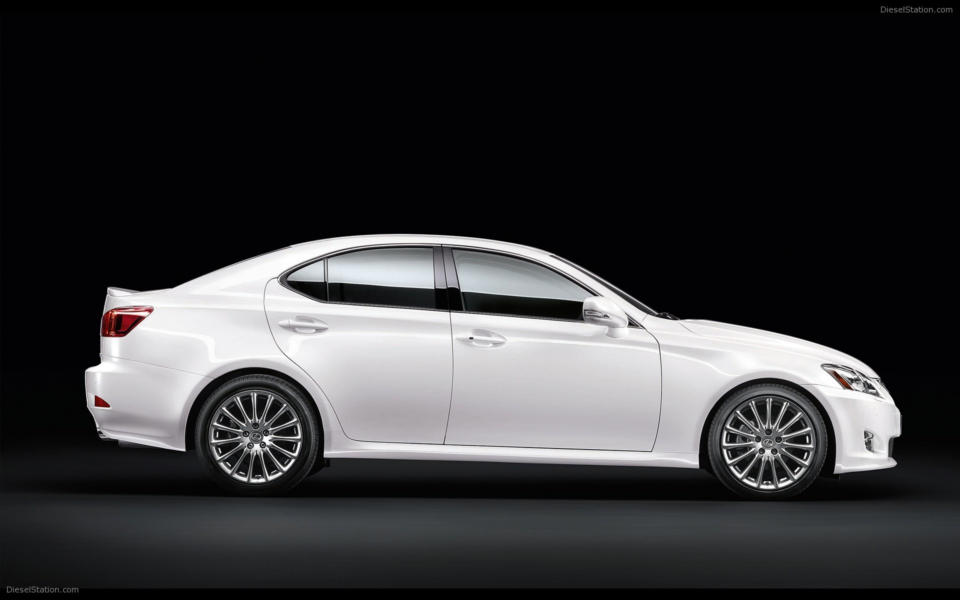 Lexus Revises The IS Range