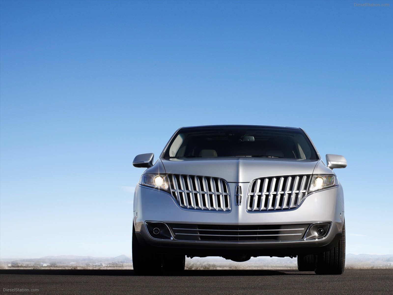 2010 Lincoln MKT