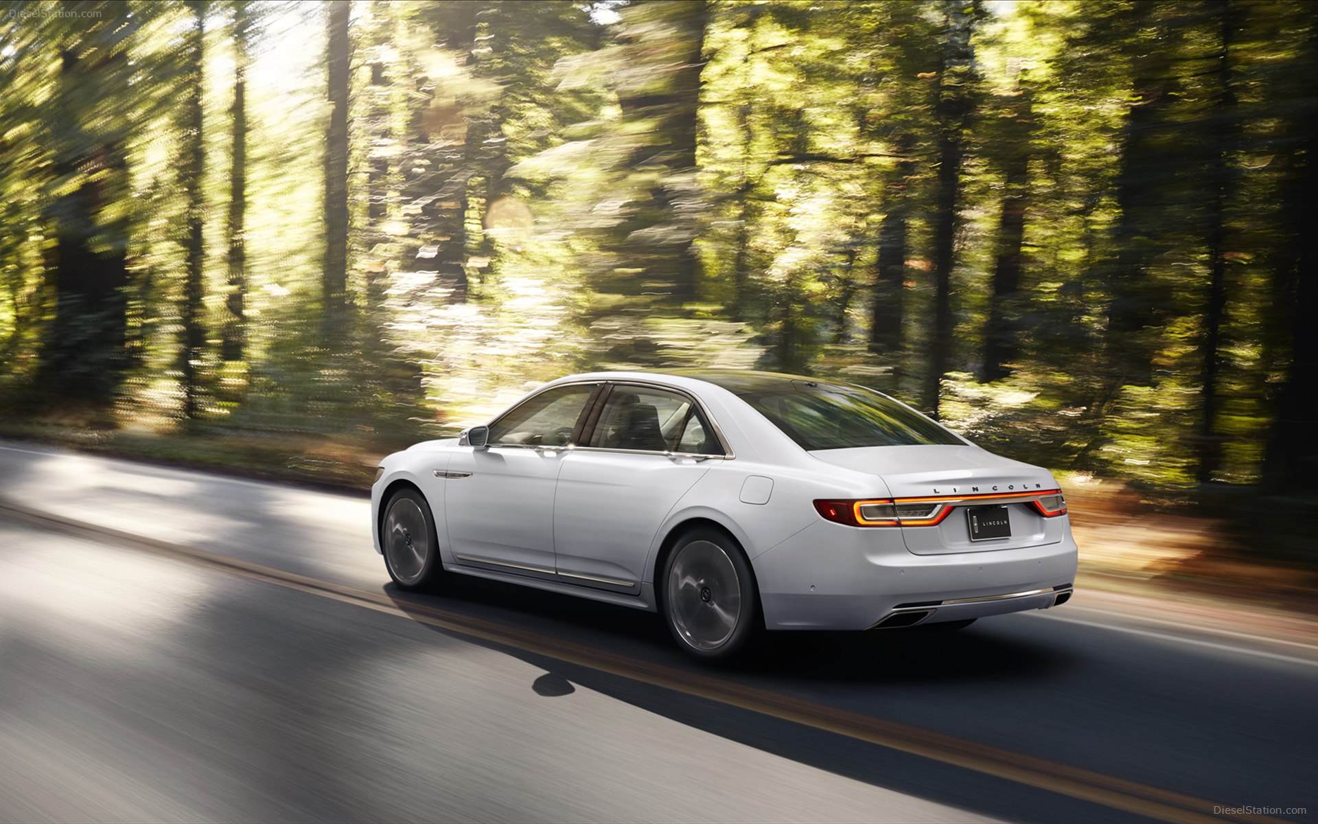 Lincoln Continental 2017