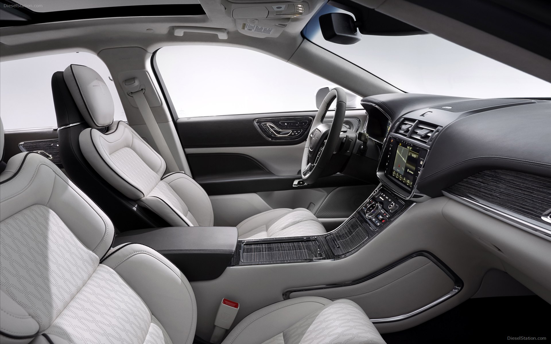 Lincoln Continental 2017