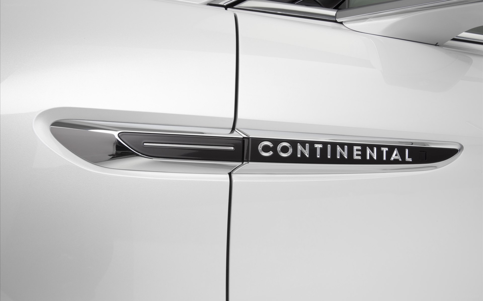 Lincoln Continental 2017