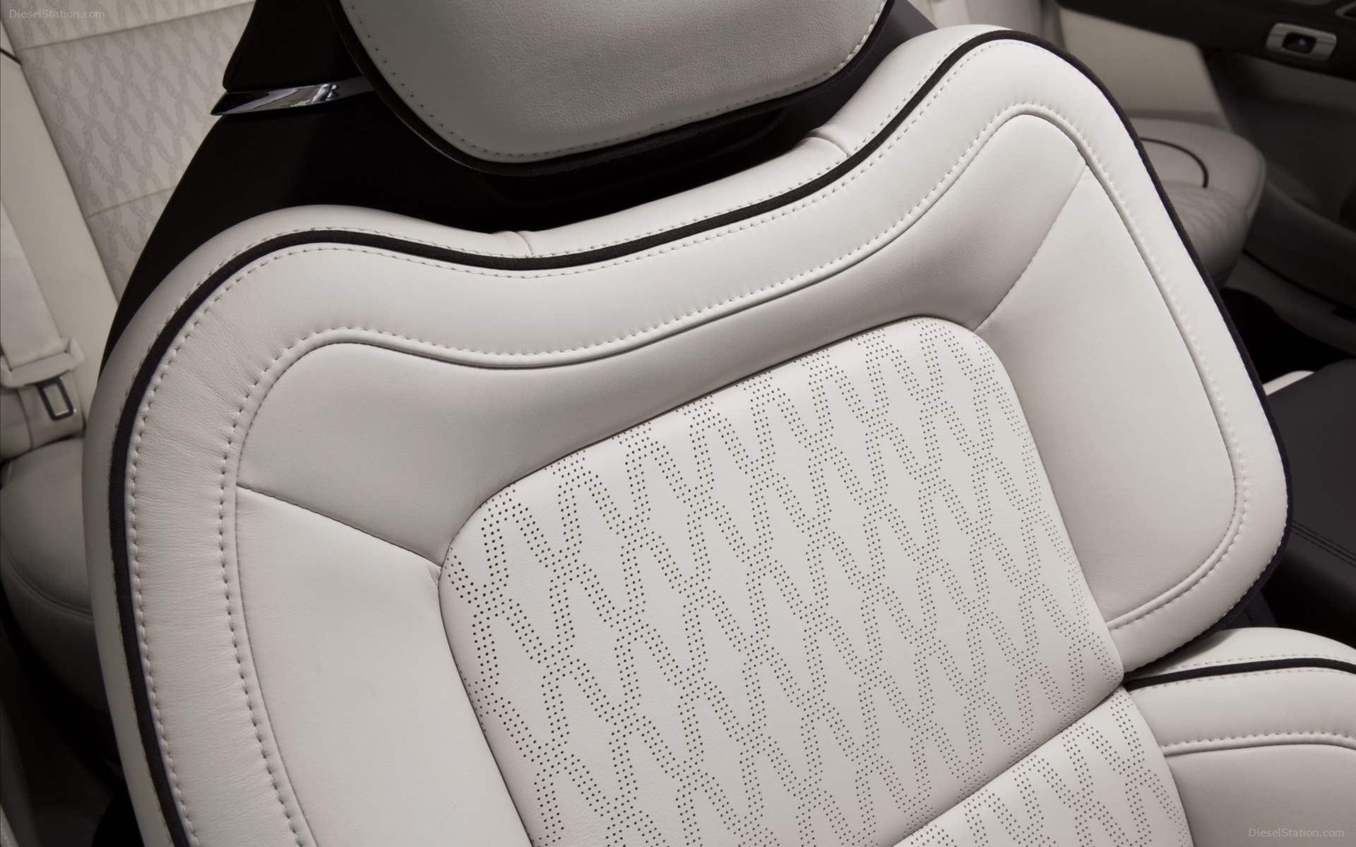 Lincoln Continental 2017