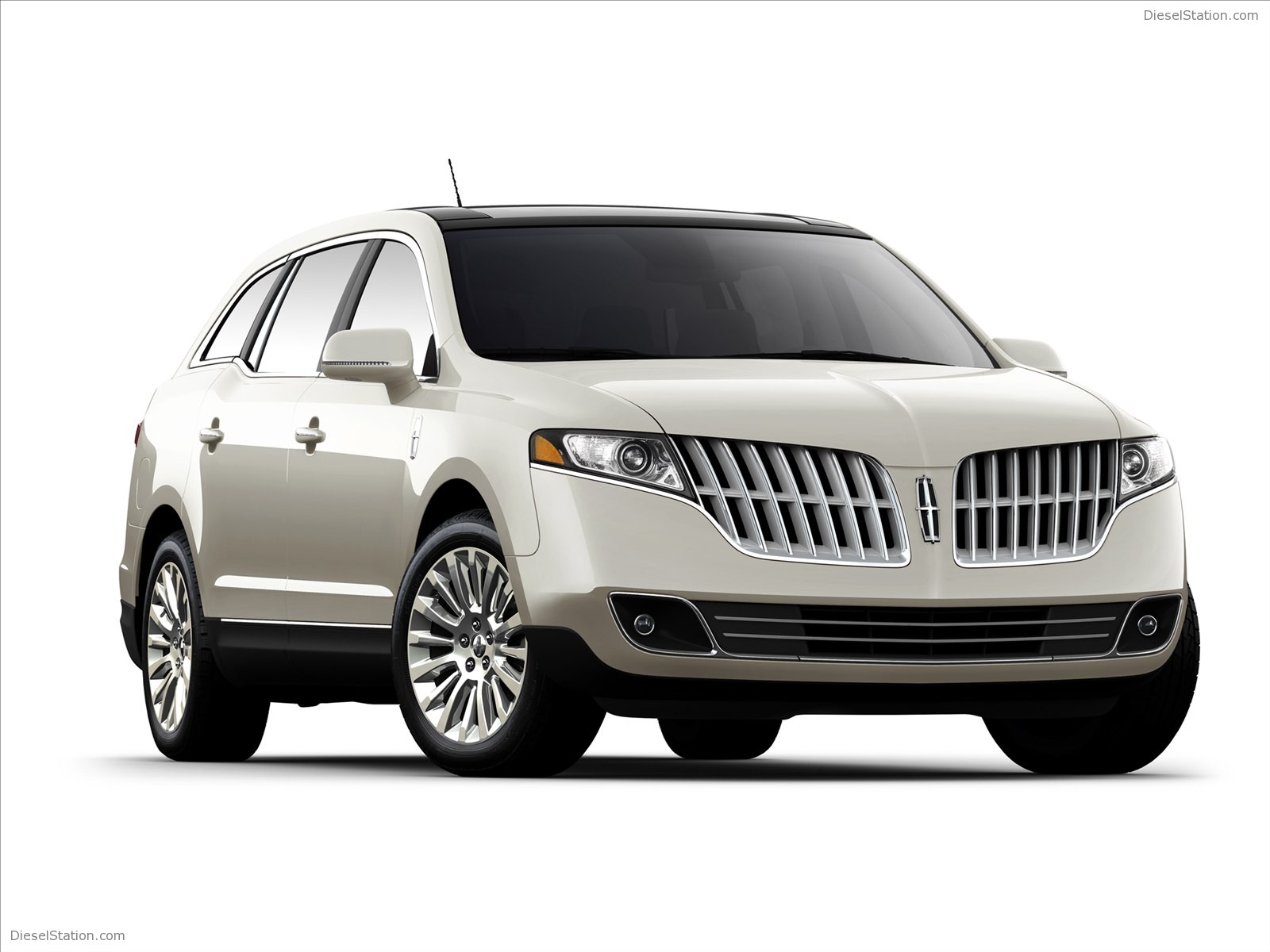 Lincoln MKT 2012
