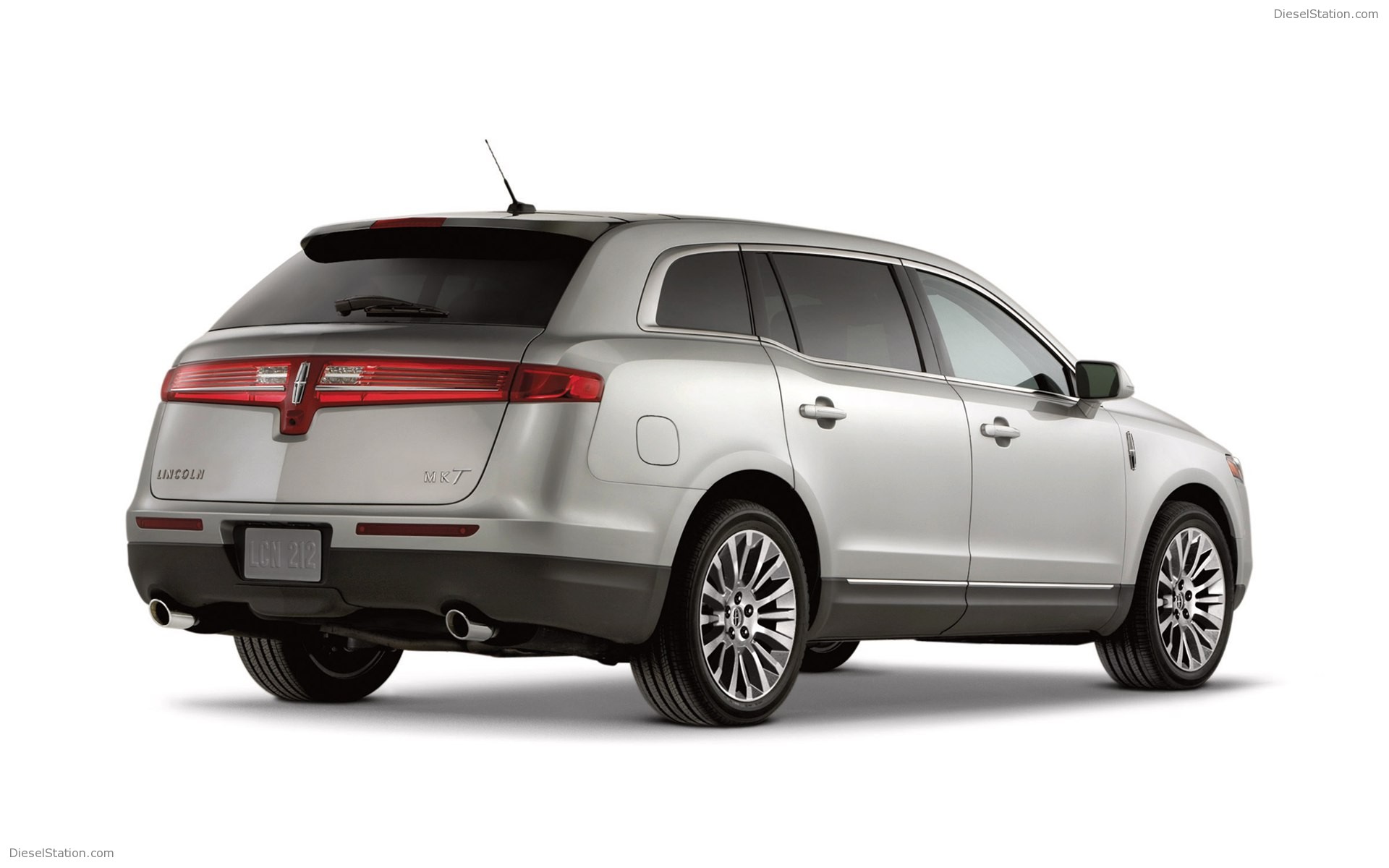 Lincoln MKT 2012