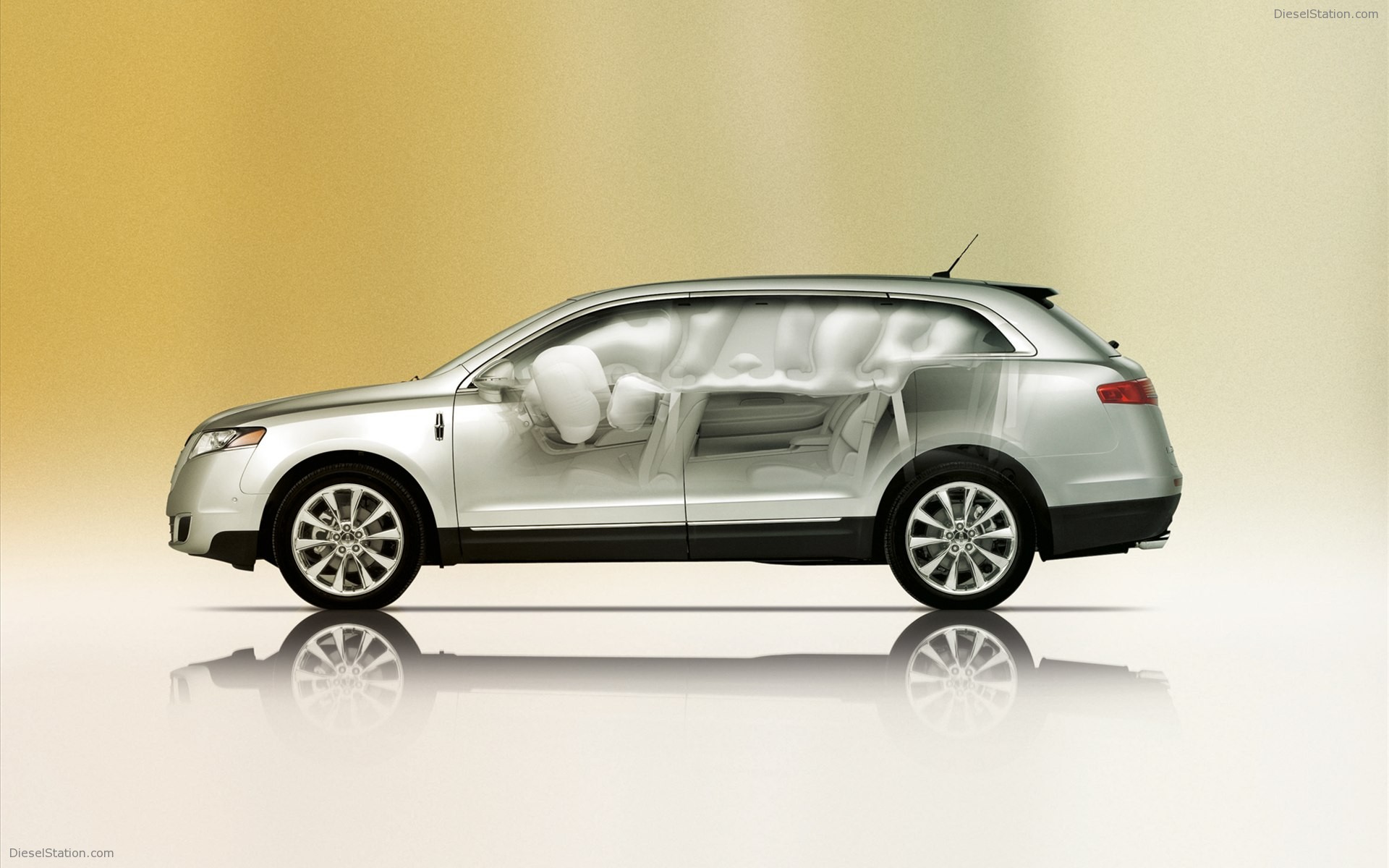 Lincoln MKT 2012