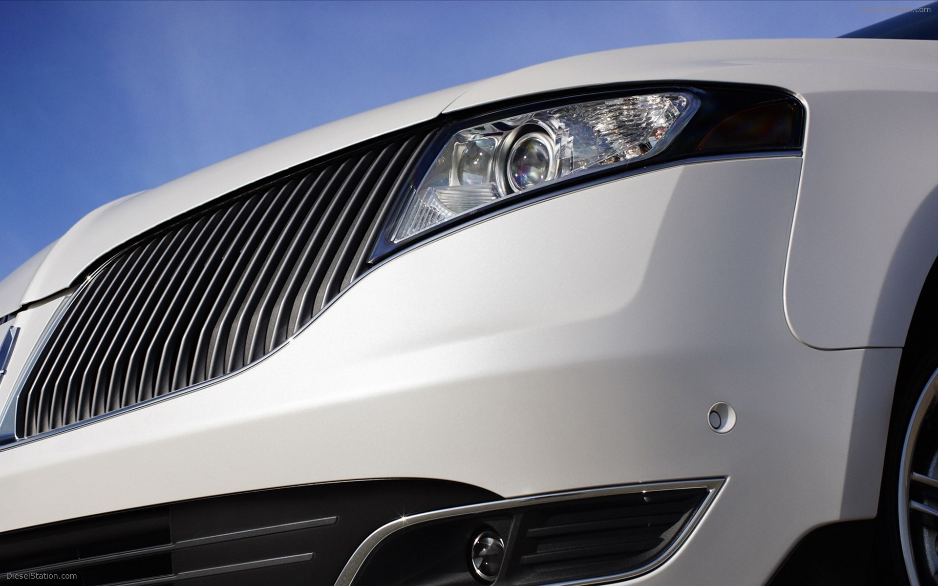 Lincoln MKT 2013