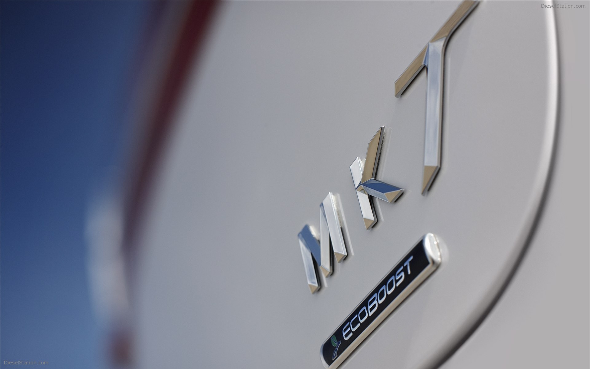 Lincoln MKT 2013
