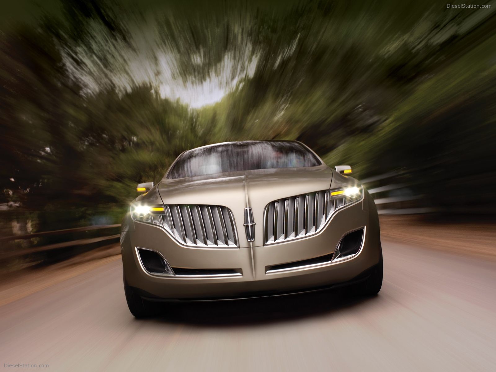 Lincoln MKT Concept Pictures