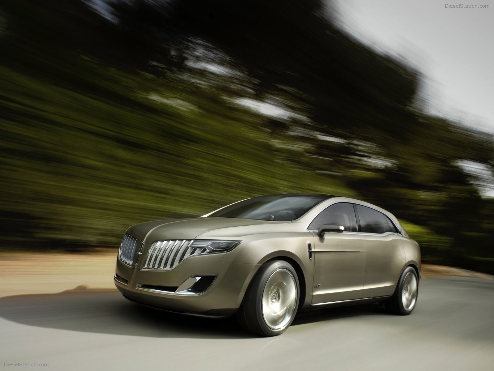 Lincoln MKT Concept Pictures