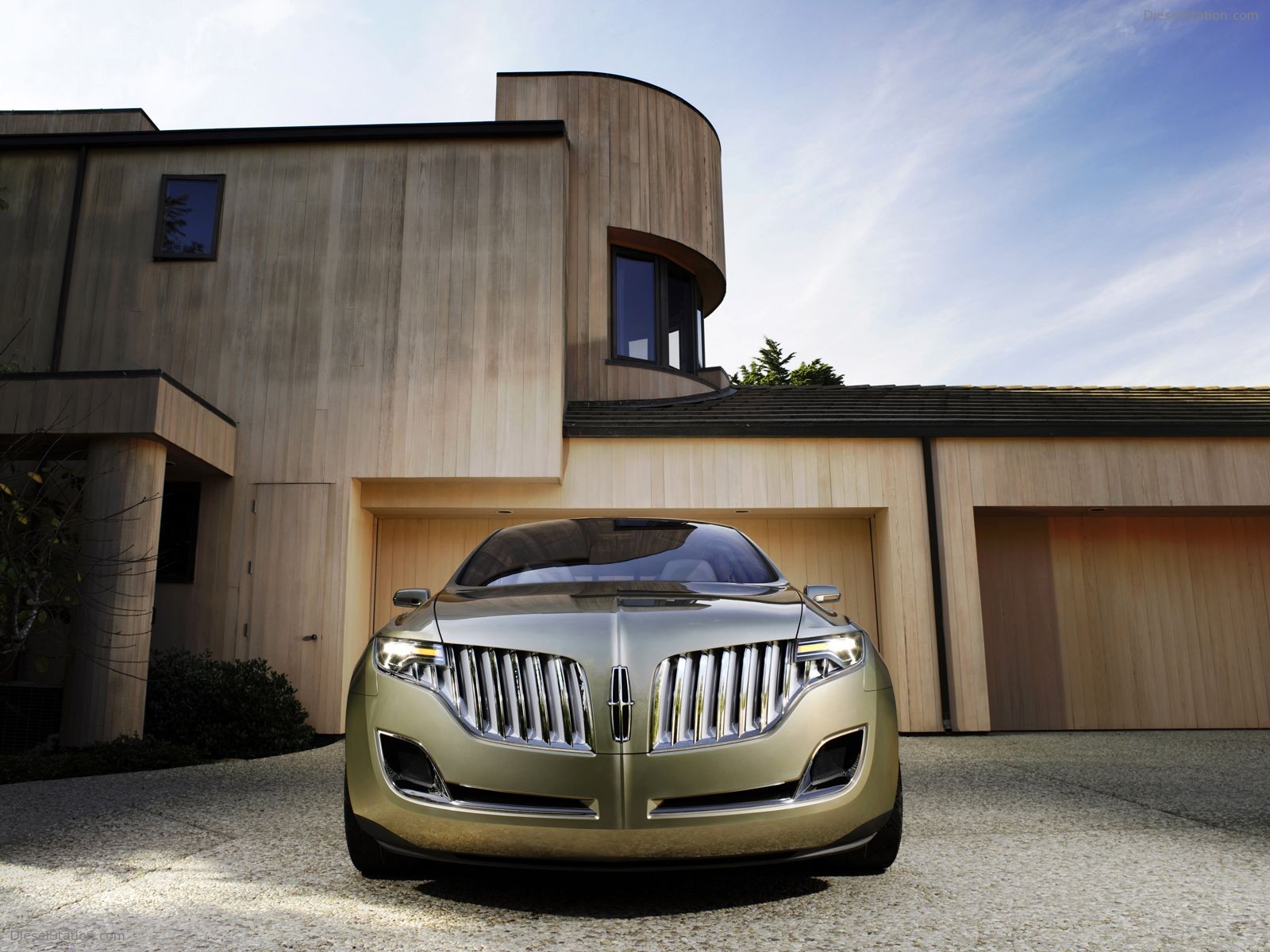 Lincoln MKT Concept Pictures