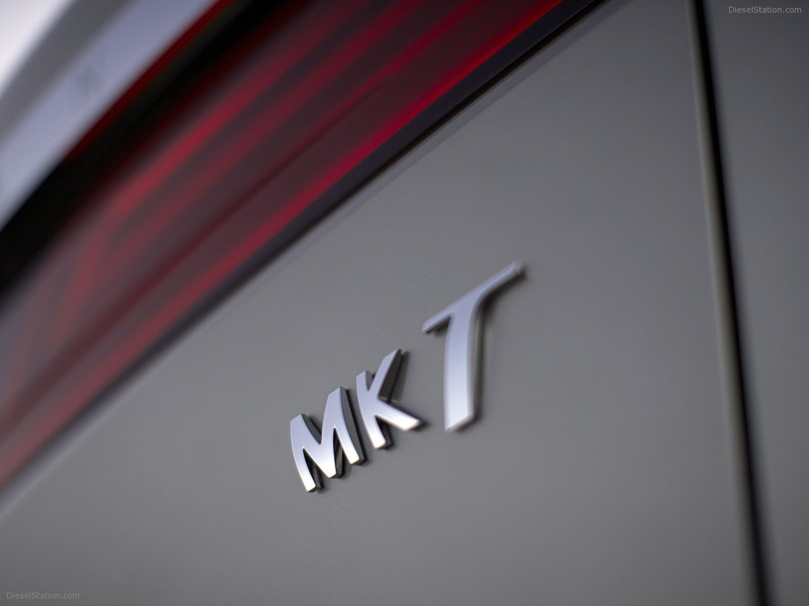 Lincoln MKT Concept Pictures
