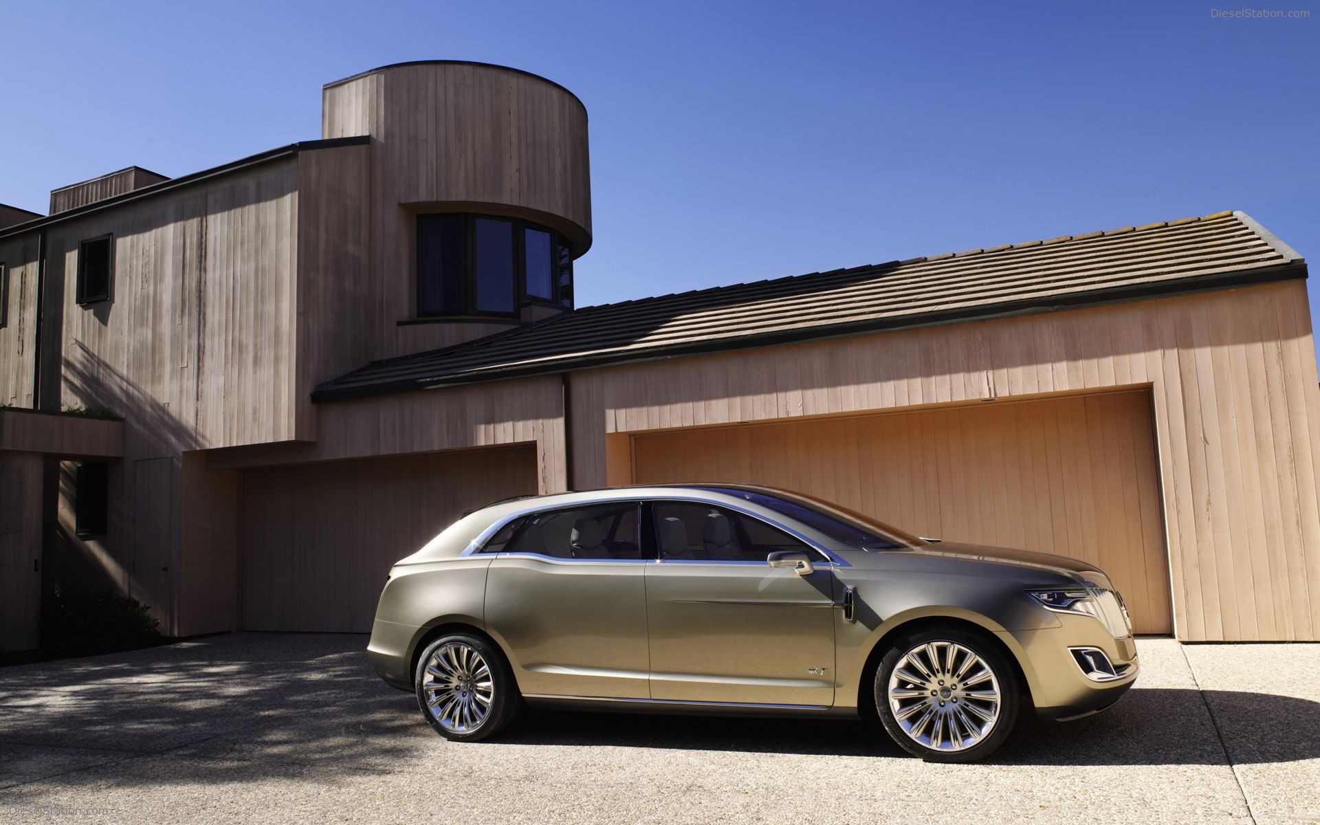Lincoln MKT Concept Pictures