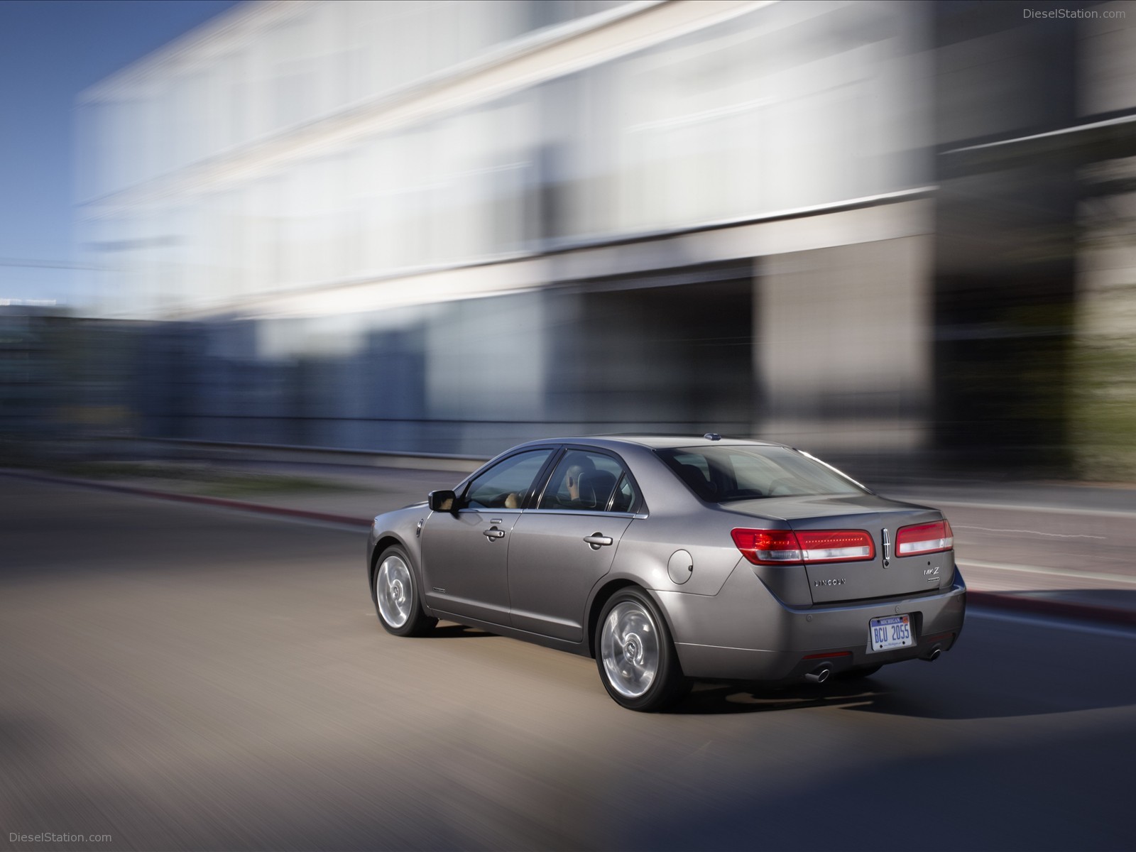Lincoln MKZ Hybrid 2011