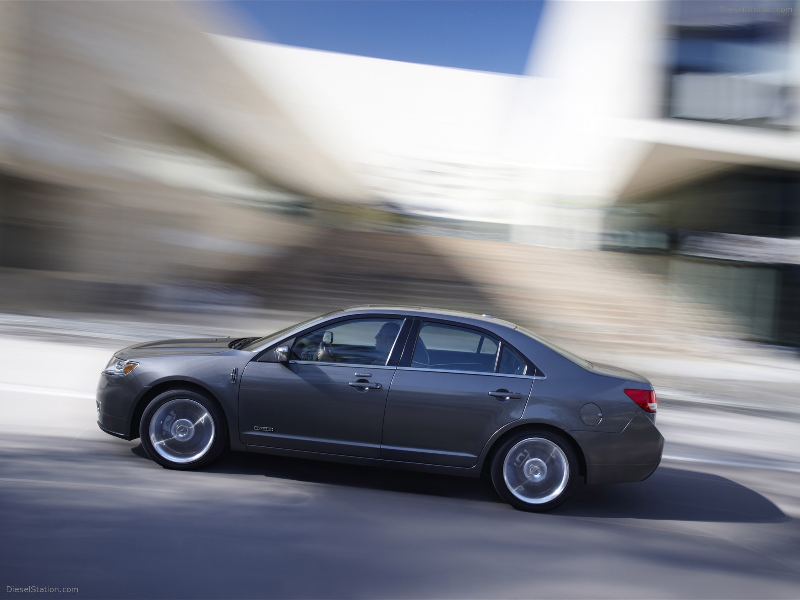 Lincoln MKZ Hybrid 2011